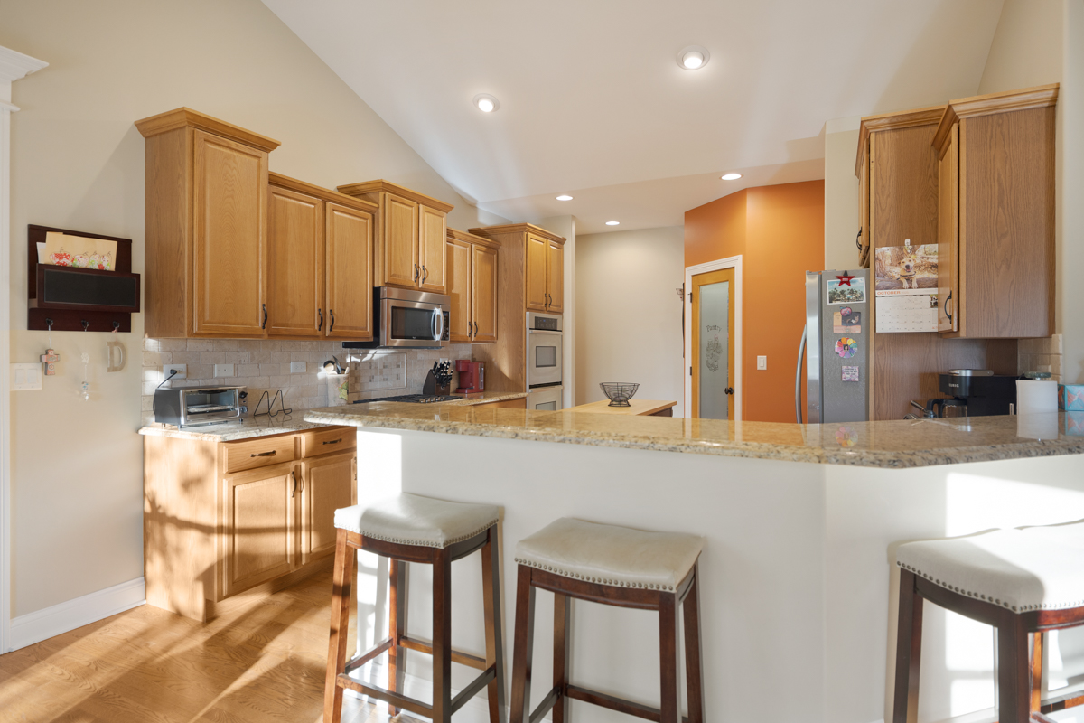 Hampshire, Illinois, 60140, United States, 3 Bedrooms Bedrooms, ,3 BathroomsBathrooms,Residential,For Sale,1978755