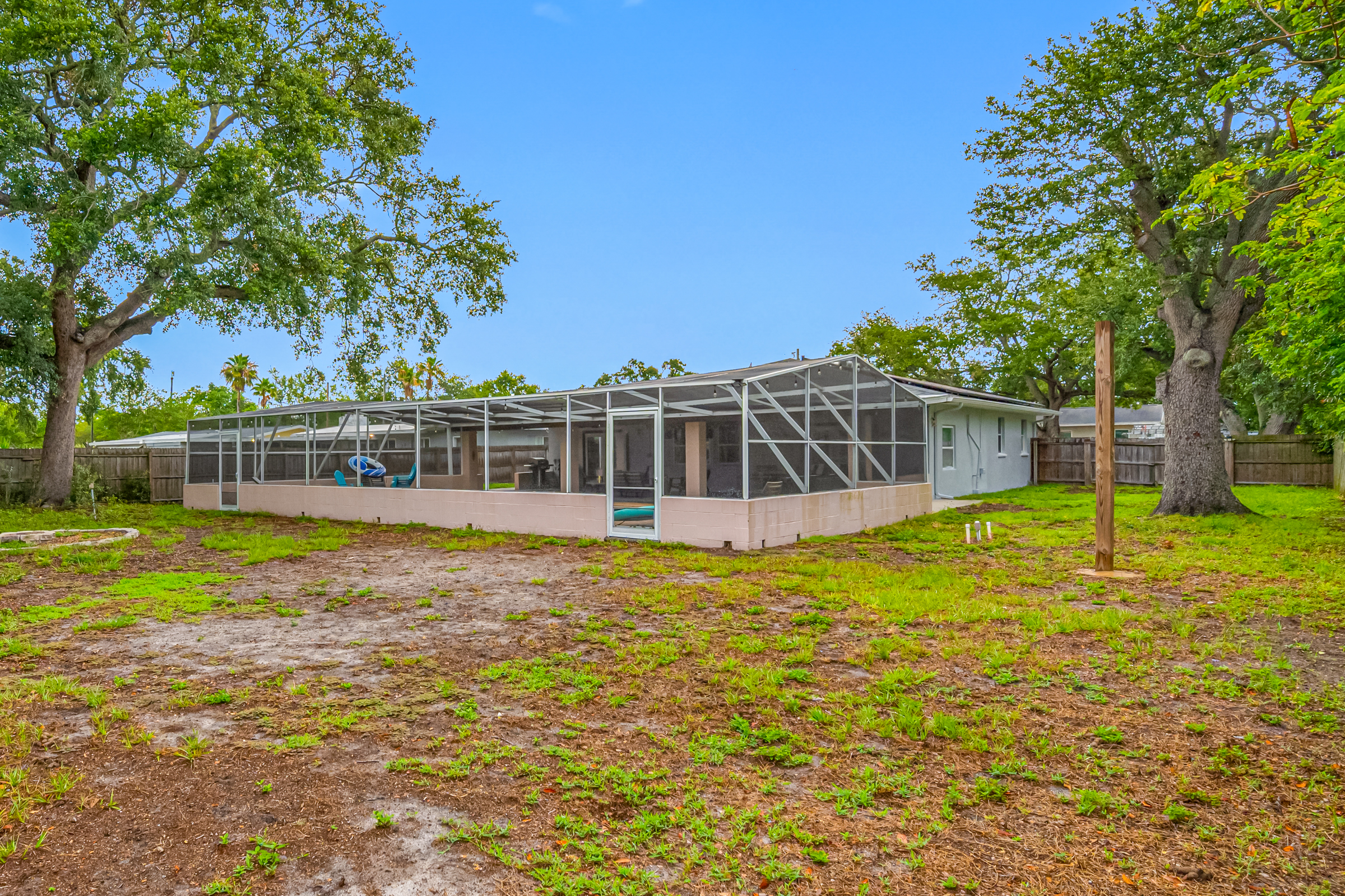 Clearwater, Florida, 33764, United States, 3 Bedrooms Bedrooms, ,2 BathroomsBathrooms,Residential,For Sale,1879424