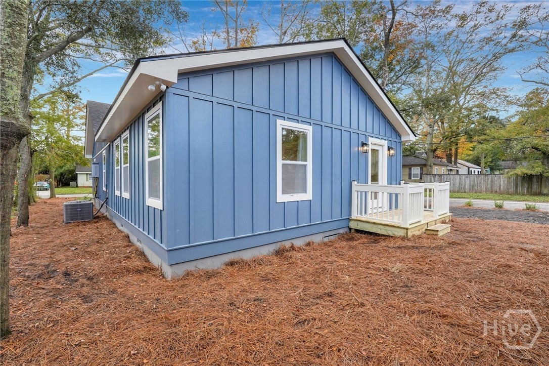 Savannah, Georgia, 31405, United States, 3 Bedrooms Bedrooms, ,3 BathroomsBathrooms,Residential,For Sale,1989638