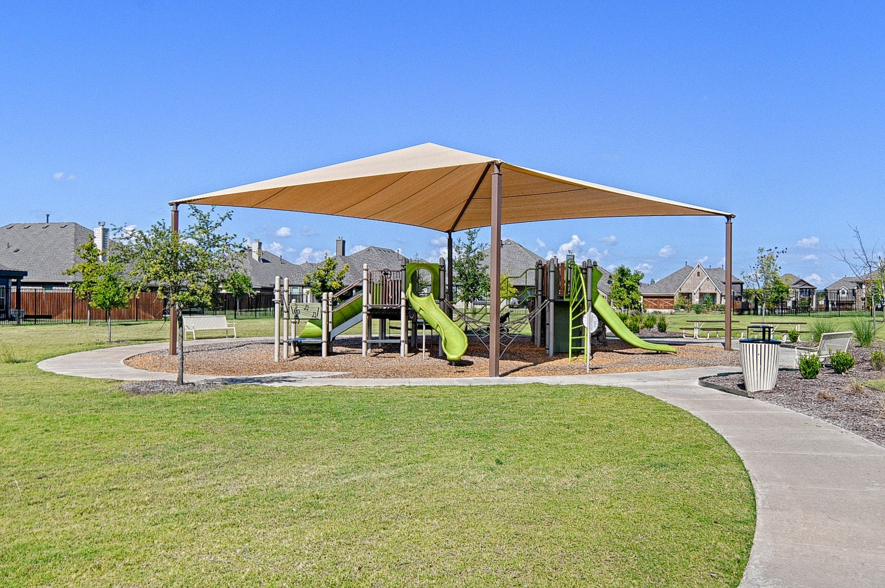 Burleson, Texas, 76028, United States, 4 Bedrooms Bedrooms, ,3 BathroomsBathrooms,Residential,For Sale,1954852