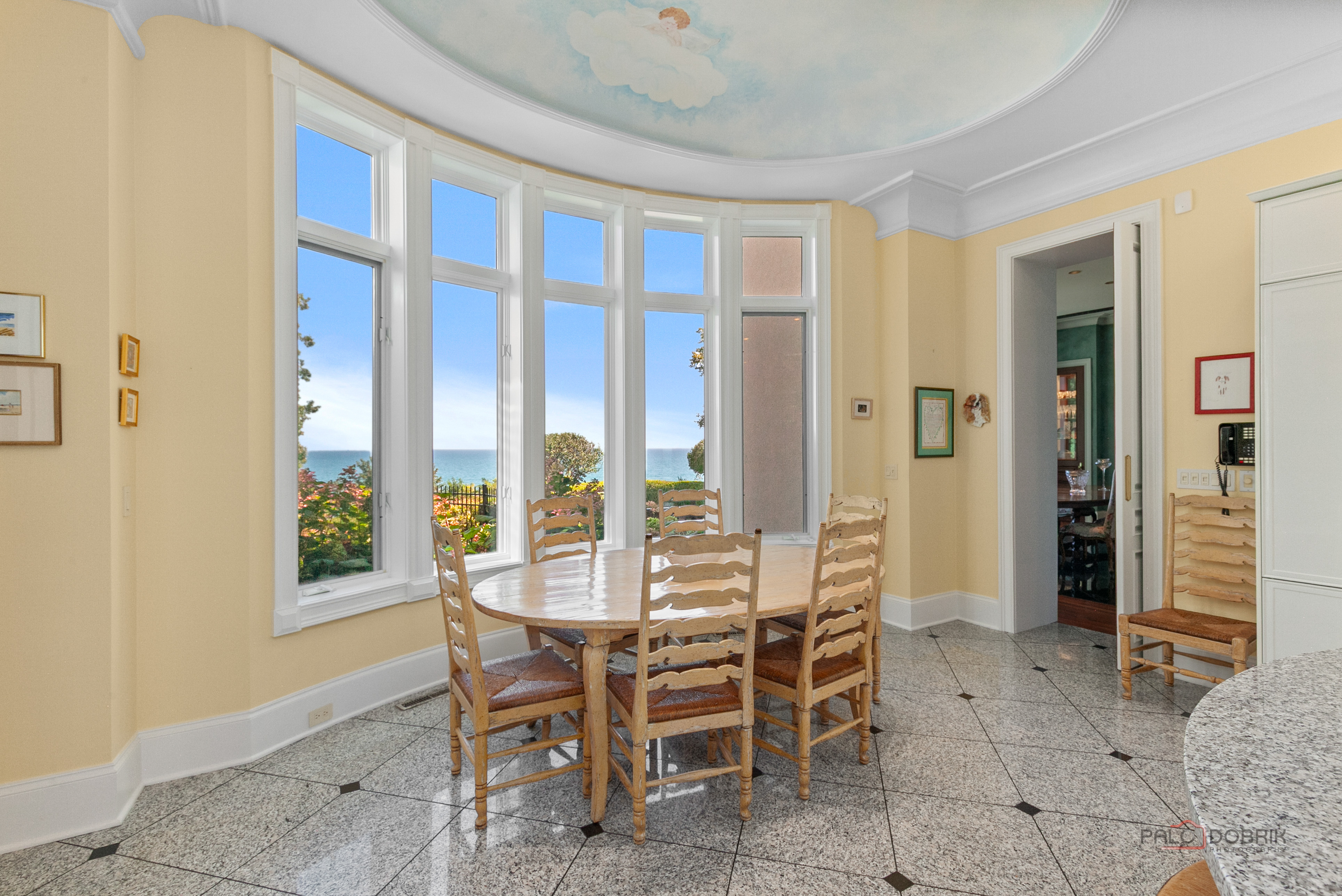  Exceptional Neoclassic Home - 物件實景