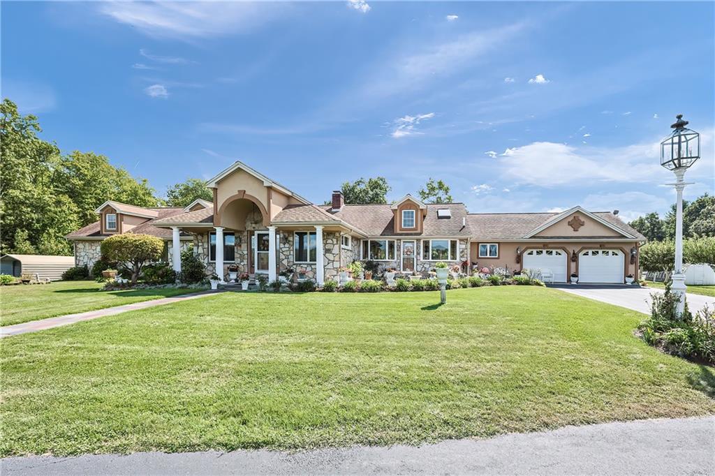 Attleboro, Rhode Island, 02703, United States, 3 Bedrooms Bedrooms, ,3 BathroomsBathrooms,Residential,For Sale,2005152