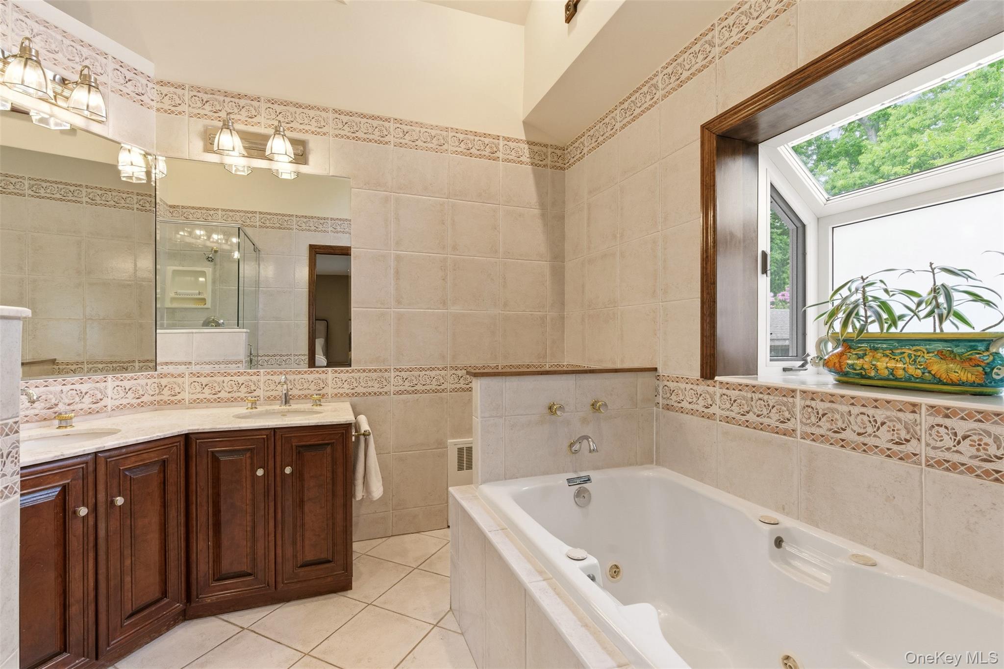  17 Holden Lane, Bayville, NY, 11709 - 物件實景