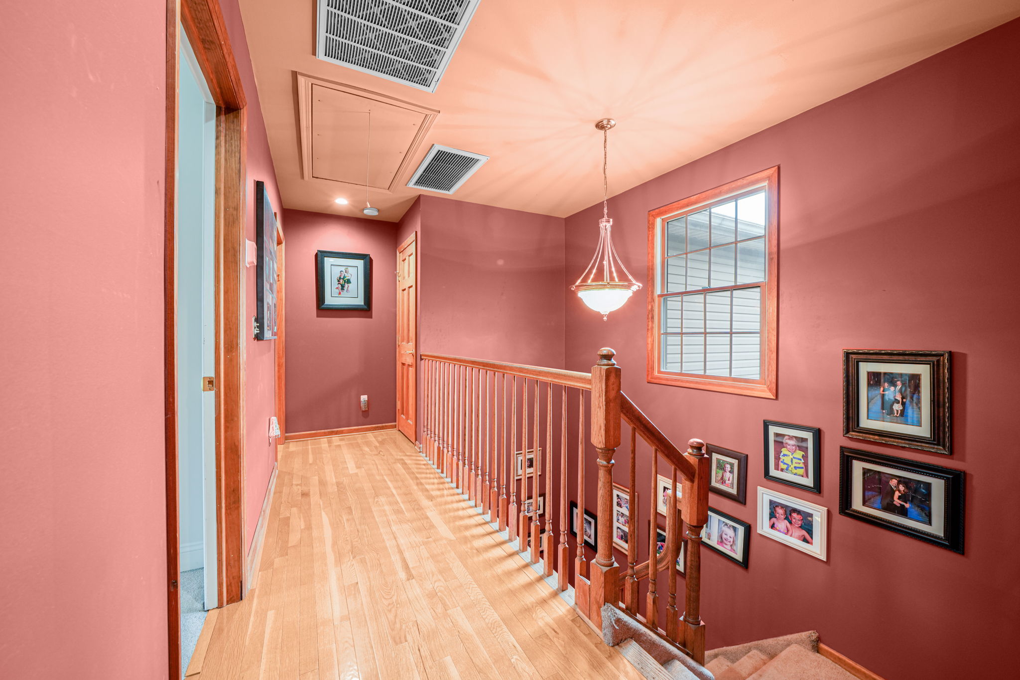 Montville, New Jersey, 07045, United States, 4 Bedrooms Bedrooms, ,3 BathroomsBathrooms,Residential,For Sale,1978325