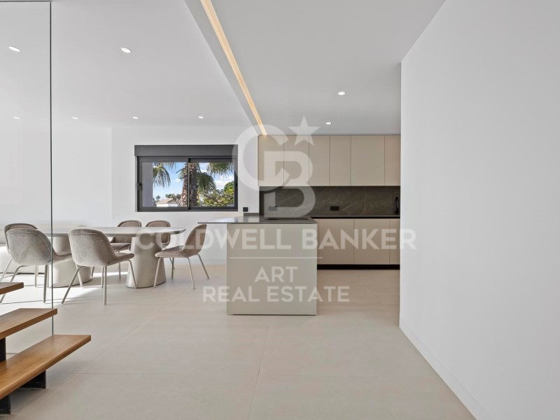 Estepona, Andalusia, ES, 3 Bedrooms Bedrooms, ,3 BathroomsBathrooms,Residential,For Sale,1743348