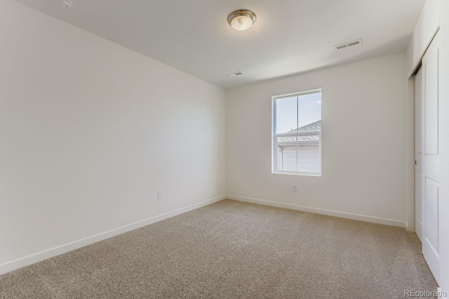 Thornton, Colorado, 80602, United States, 3 Bedrooms Bedrooms, ,2 BathroomsBathrooms,Residential,For Sale,1956727