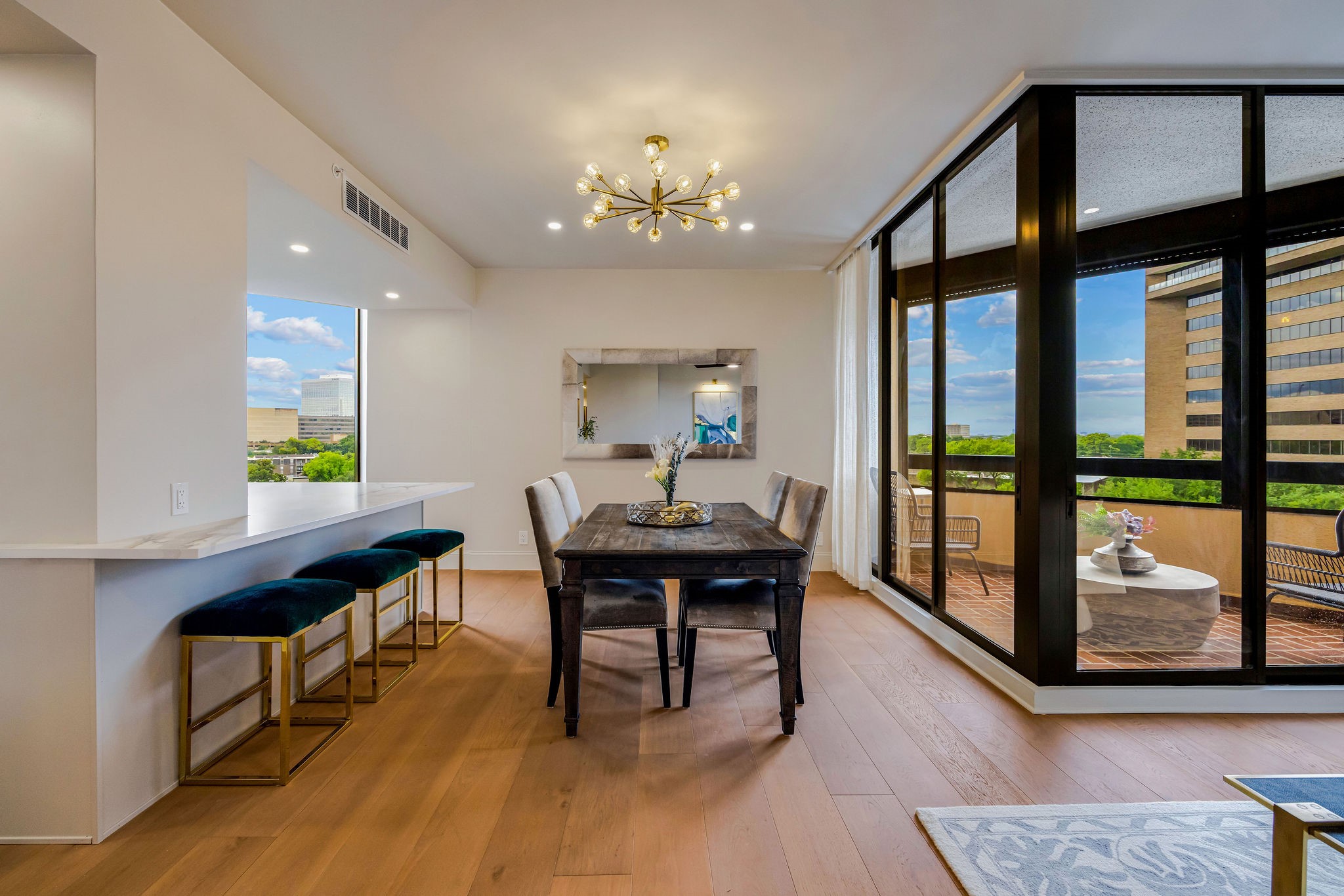  5555 Del Monte Drive #704 - 物件實景
