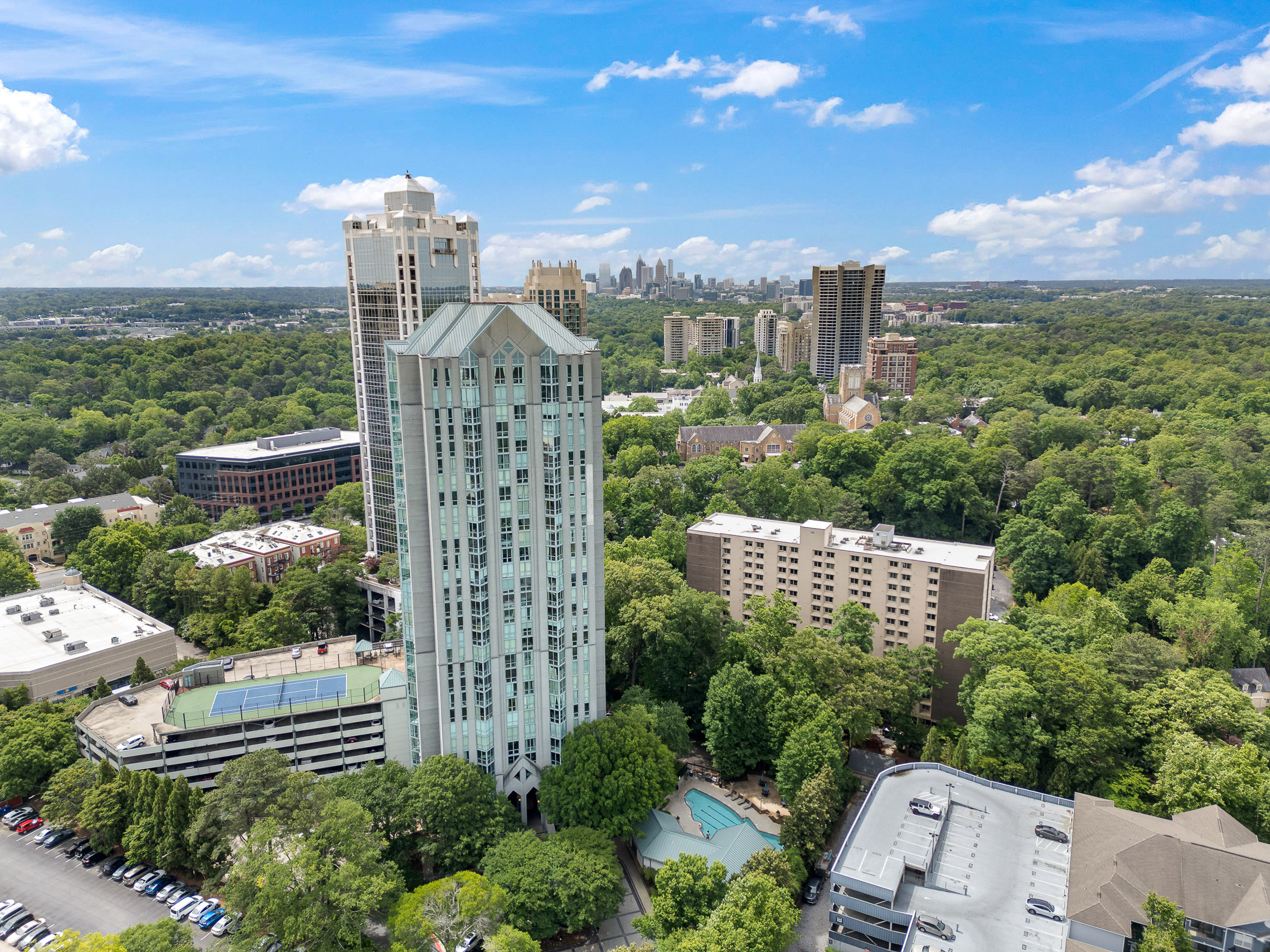  Elevated Living at Beautifully Renovated Buckhead Residence - 物件實景