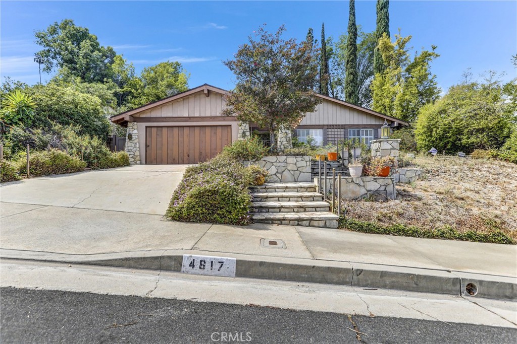 Tarzana, California, 91356, United States, 3 Bedrooms Bedrooms, ,3 BathroomsBathrooms,Residential,For Sale,1986102