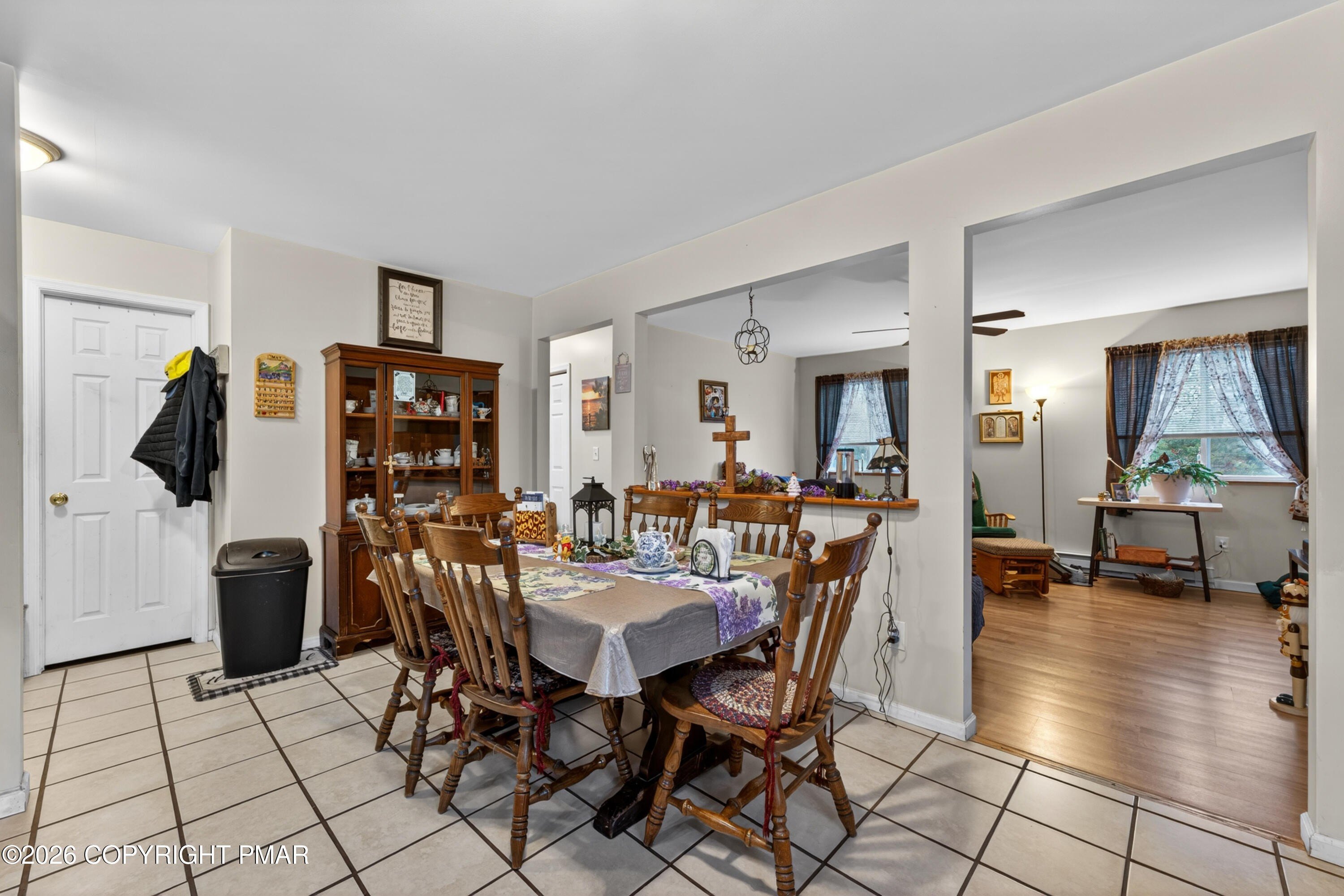 Blakeslee, Pennsylvania, 18610, United States, 6 Bedrooms Bedrooms, ,3 BathroomsBathrooms,Residential,For Sale,2042920
