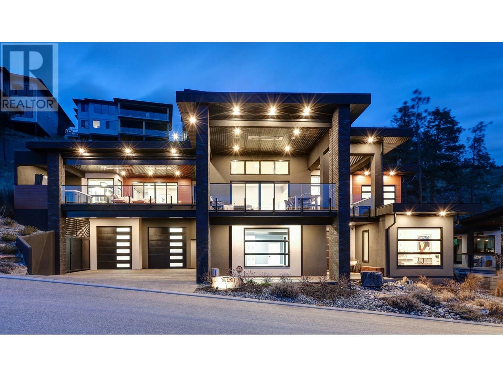 KELOWNA, British Columbia, V4V 1N4, CA, 4 Bedrooms Bedrooms, ,3 BathroomsBathrooms,Residential,For Sale,1859921