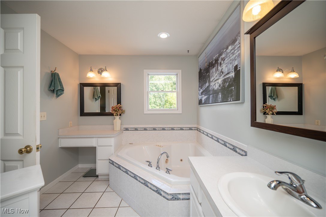 New Waterford, Ohio, 44445, United States, 4 Bedrooms Bedrooms, ,4 BathroomsBathrooms,Residential,For Sale,1931014