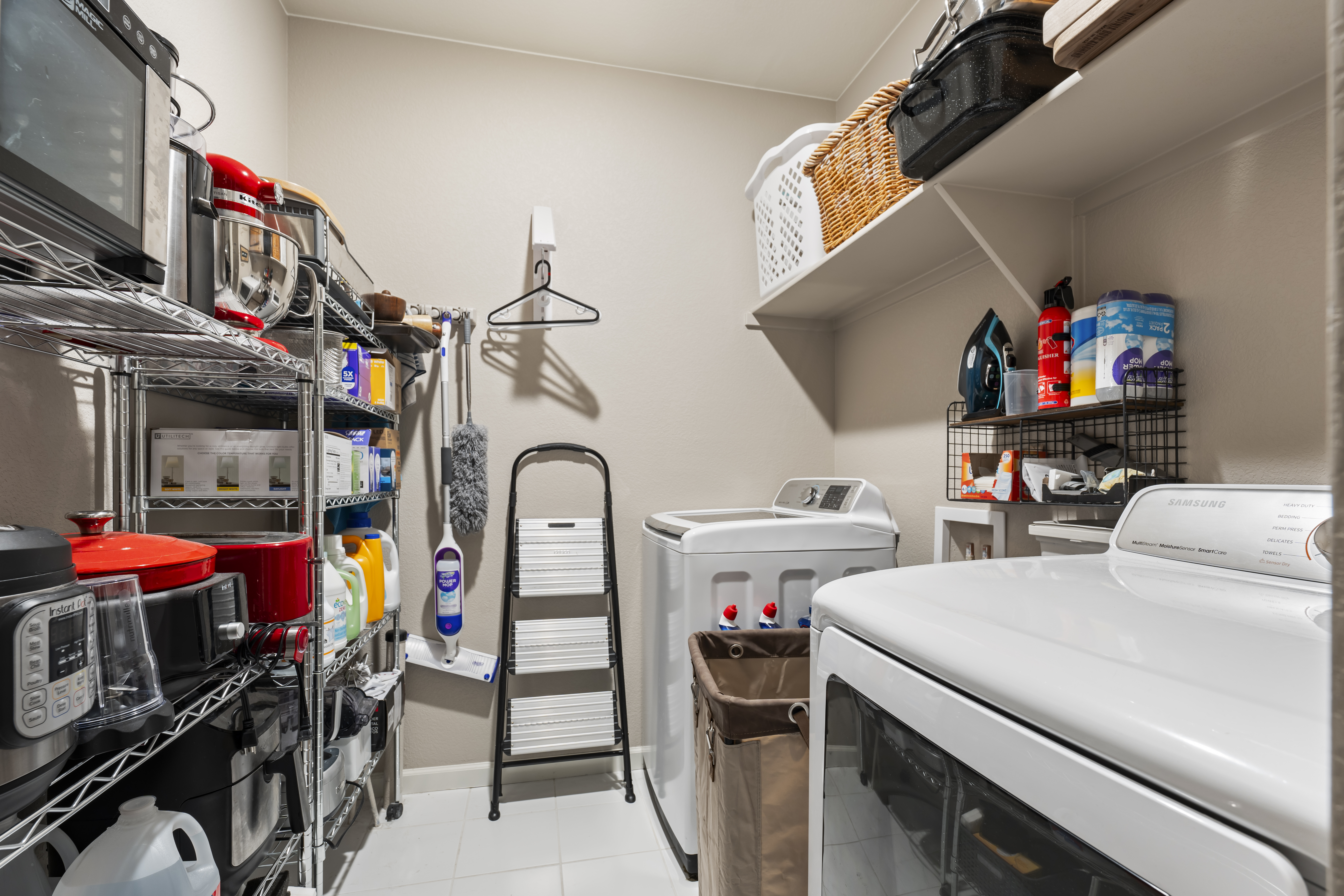  A Turn-Key Treasure Nestled Within the Highly Coveted Terrain Neighborhood - 物件實景