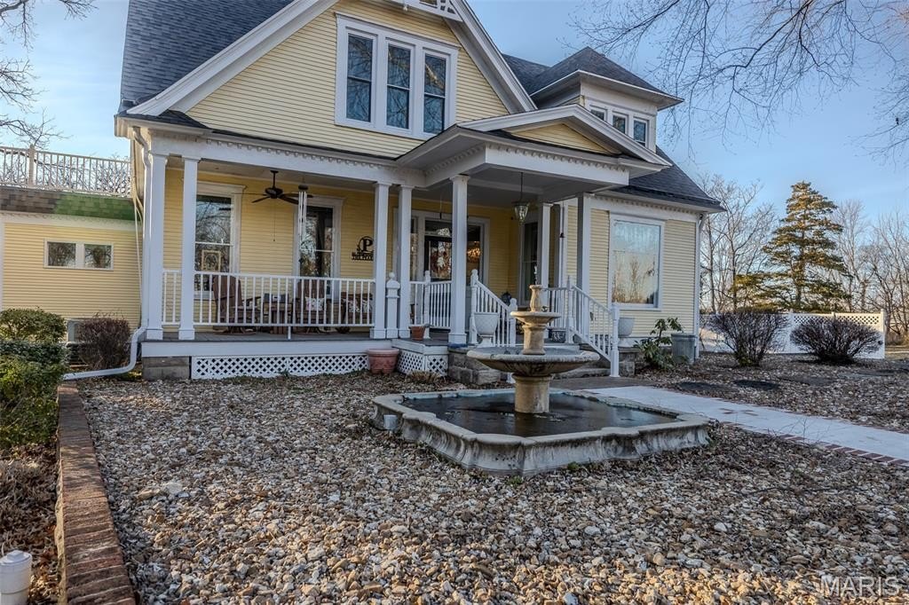 Lebanon, Missouri, 65536, United States, 3 Bedrooms Bedrooms, ,4 BathroomsBathrooms,Residential,For Sale,2017638