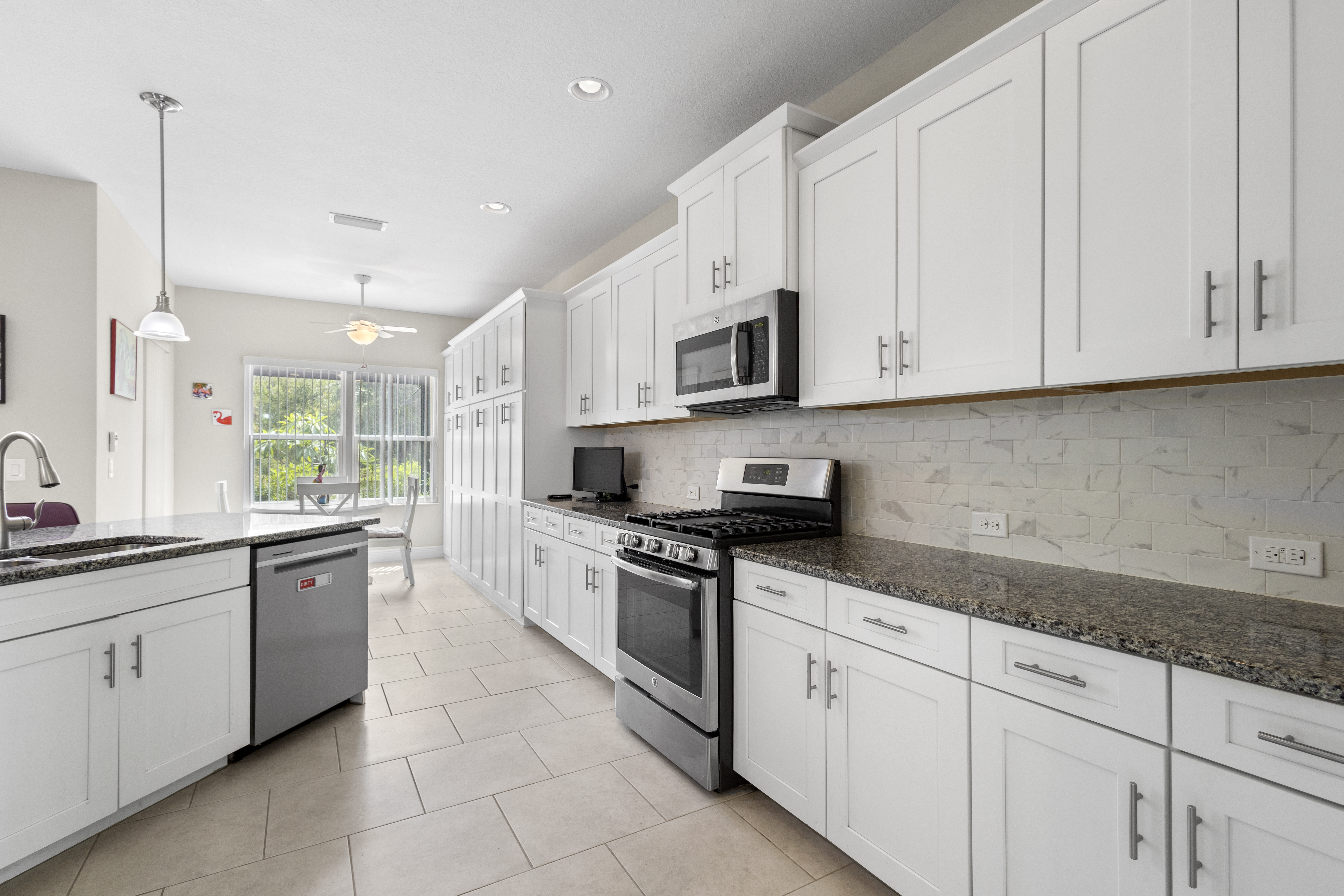 Venice, Florida, 34293, United States, 3 Bedrooms Bedrooms, ,2 BathroomsBathrooms,Residential,For Sale,1918322