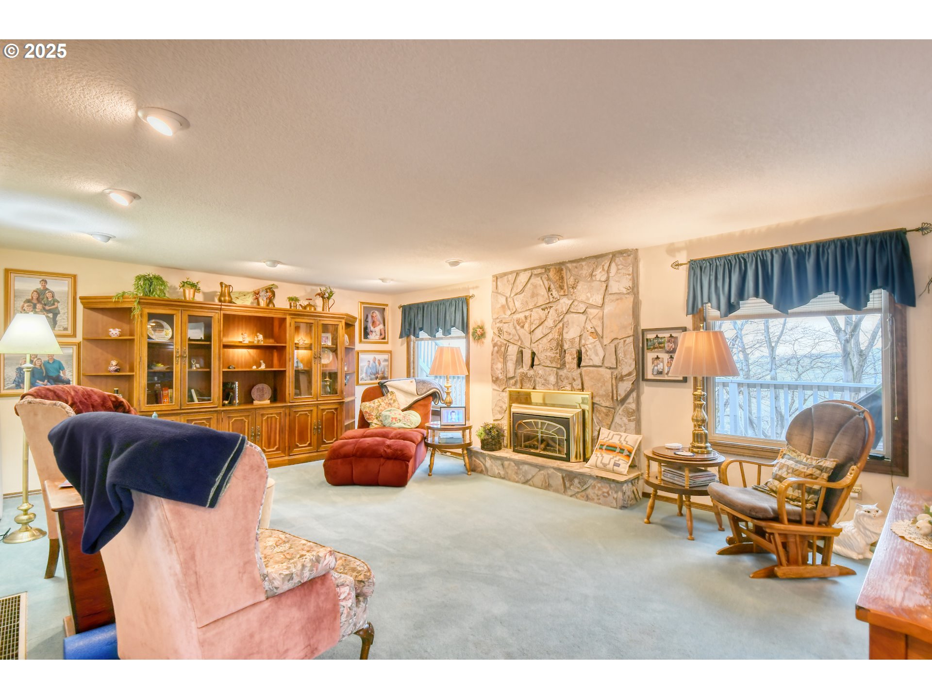 Pendleton, Oregon, 97801, United States, 5 Bedrooms Bedrooms, ,5 BathroomsBathrooms,Residential,For Sale,1691244