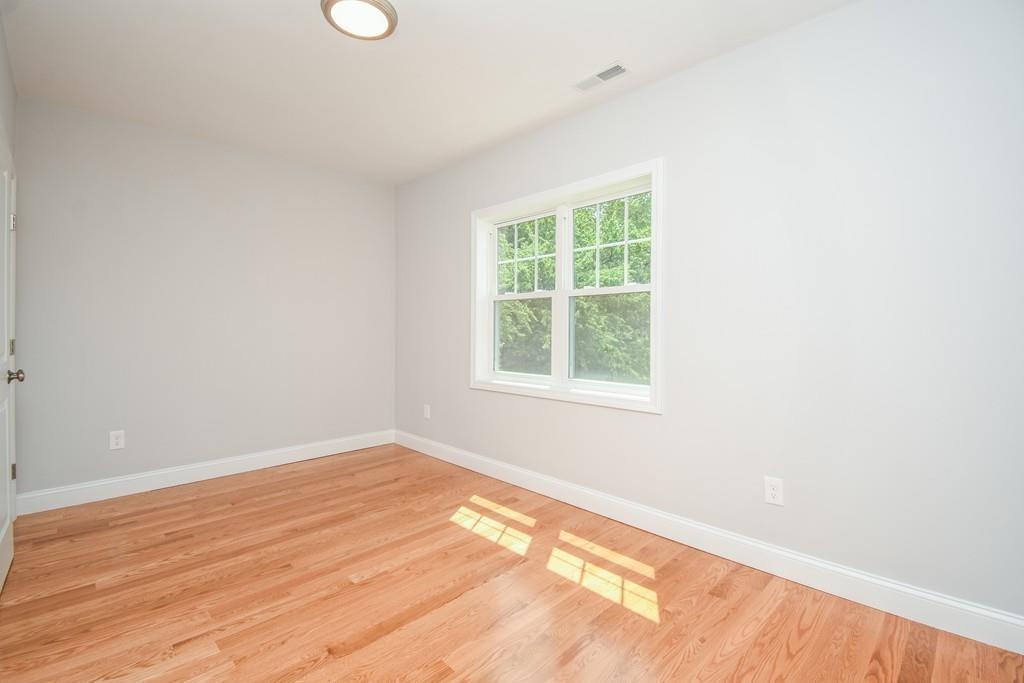 Saugus, Massachusetts, 01906, United States, 4 Bedrooms Bedrooms, ,3 BathroomsBathrooms,Residential,For Sale,1937803