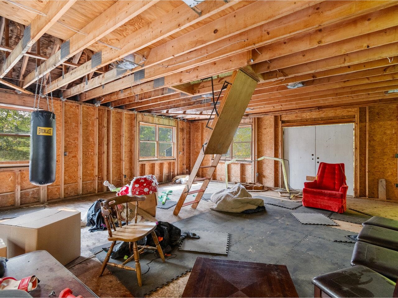 Westford, Vermont, 05494, United States, 4 Bedrooms Bedrooms, ,1 BathroomBathrooms,Residential,For Sale,1950076