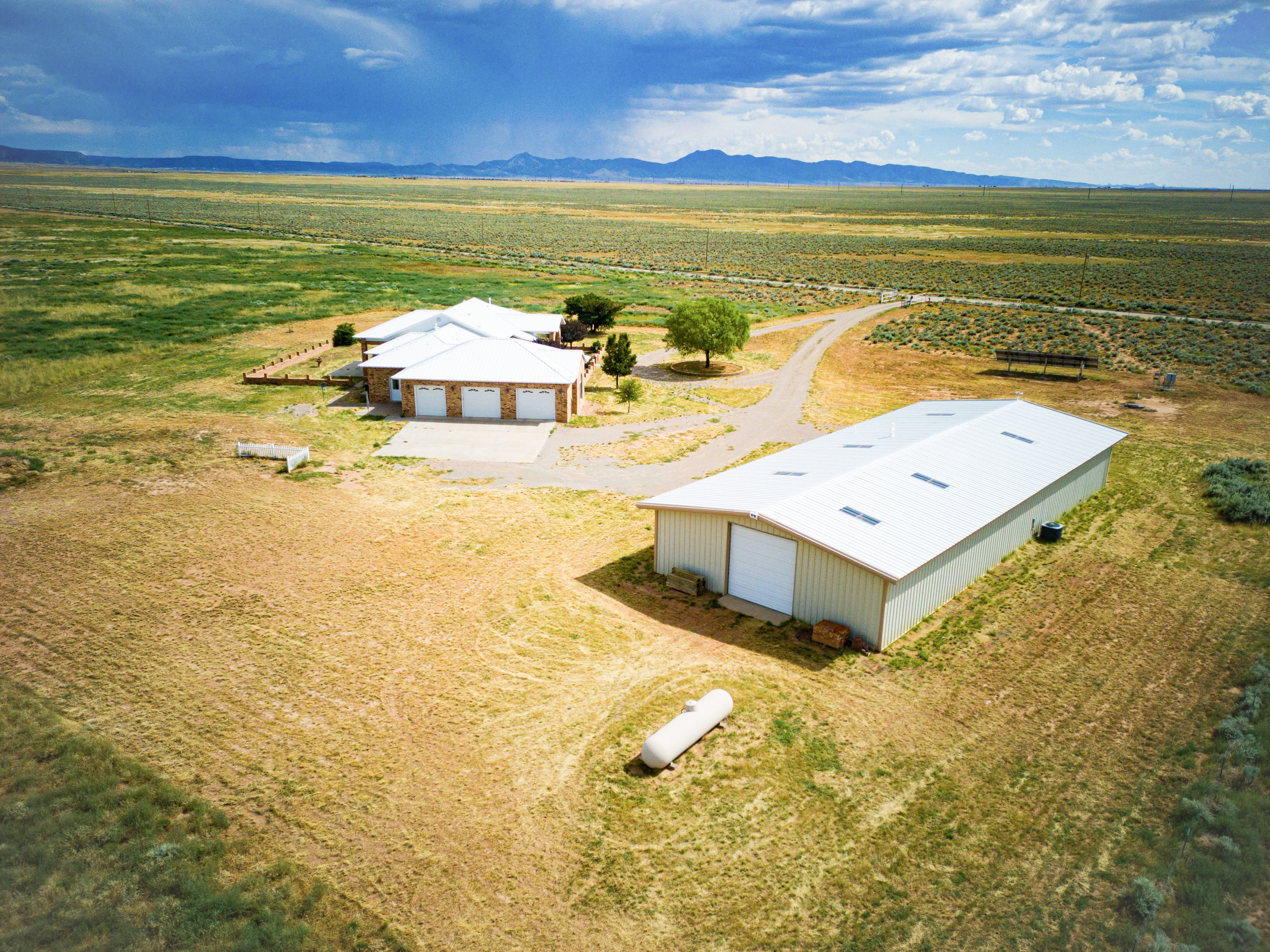 Belen, New Mexico, 87002, United States, 3 Bedrooms Bedrooms, ,3 BathroomsBathrooms,Residential,For Sale,1973805