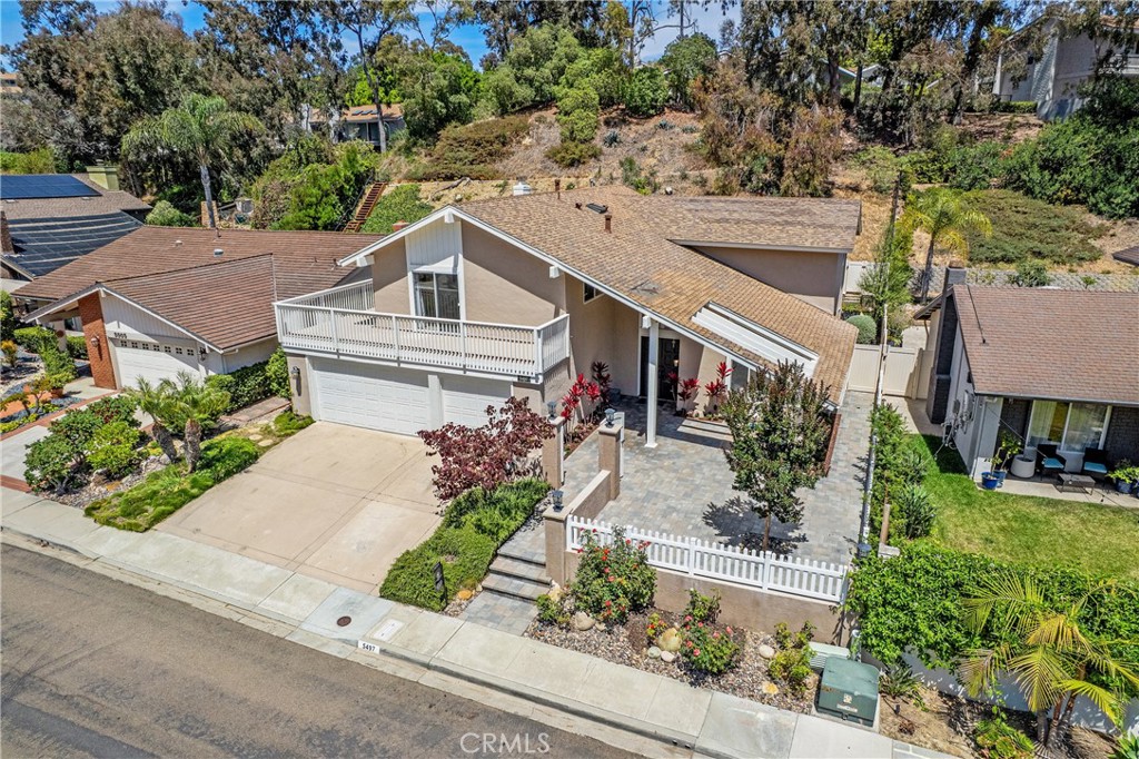 La Jolla, California, 92037, United States, 6 Bedrooms Bedrooms, ,3 BathroomsBathrooms,Residential,For Sale,1901243