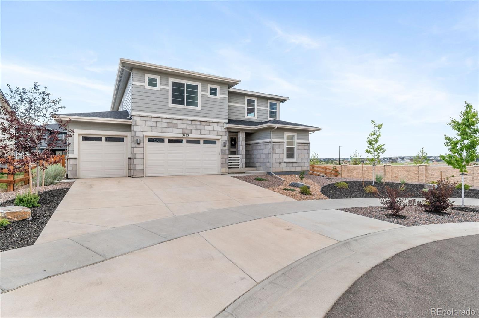 Aurora, Colorado, 80019, United States, 4 Bedrooms Bedrooms, ,2 BathroomsBathrooms,Residential,For Sale,1912379