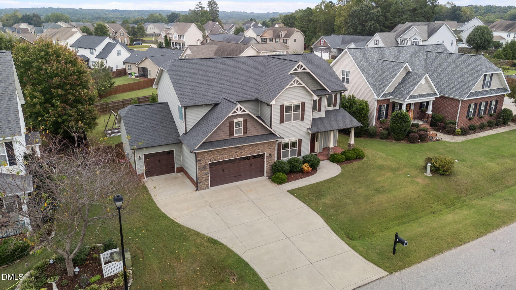 Clayton, North Carolina, 27527, United States, 4 Bedrooms Bedrooms, ,3 BathroomsBathrooms,Residential,For Sale,1959098