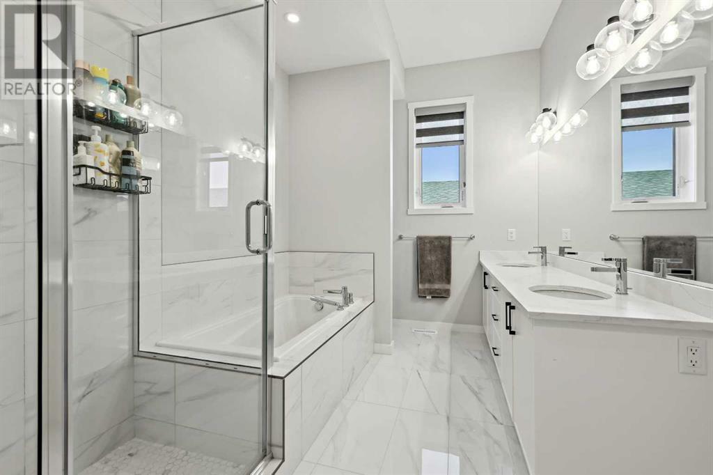 CALGARY, Alberta, T3M 2Z6, CA, 3 Bedrooms Bedrooms, ,2 BathroomsBathrooms,Residential,For Sale,1867473