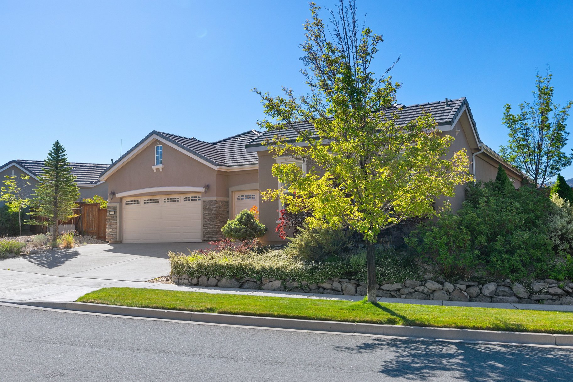  Sierra Canyon’s Largest Floor Plan with Sweeping Mountain & Sunset Views - 物件實景