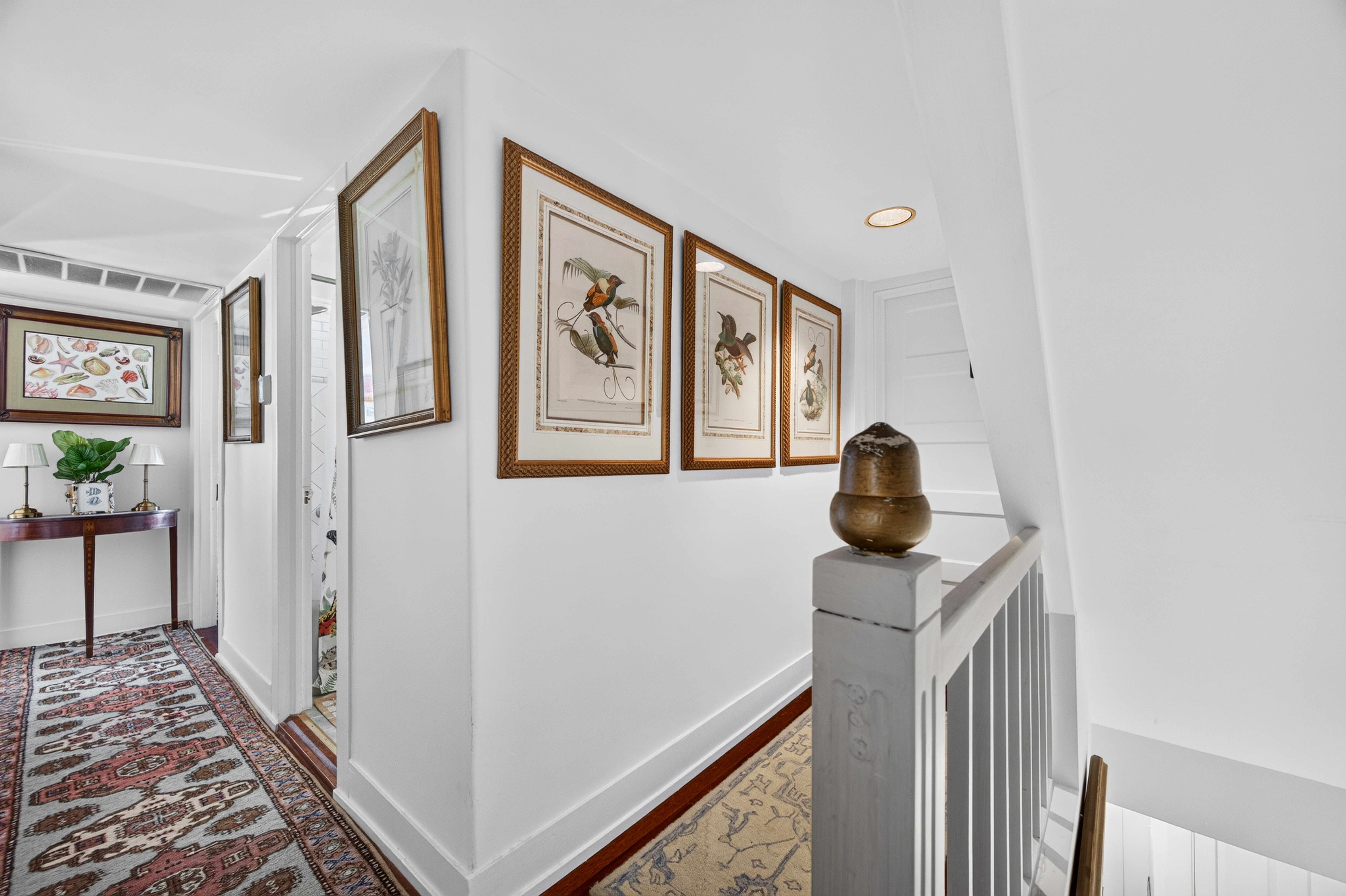  Elegant and Lovingly Maintained Antique Colonial - 物件實景