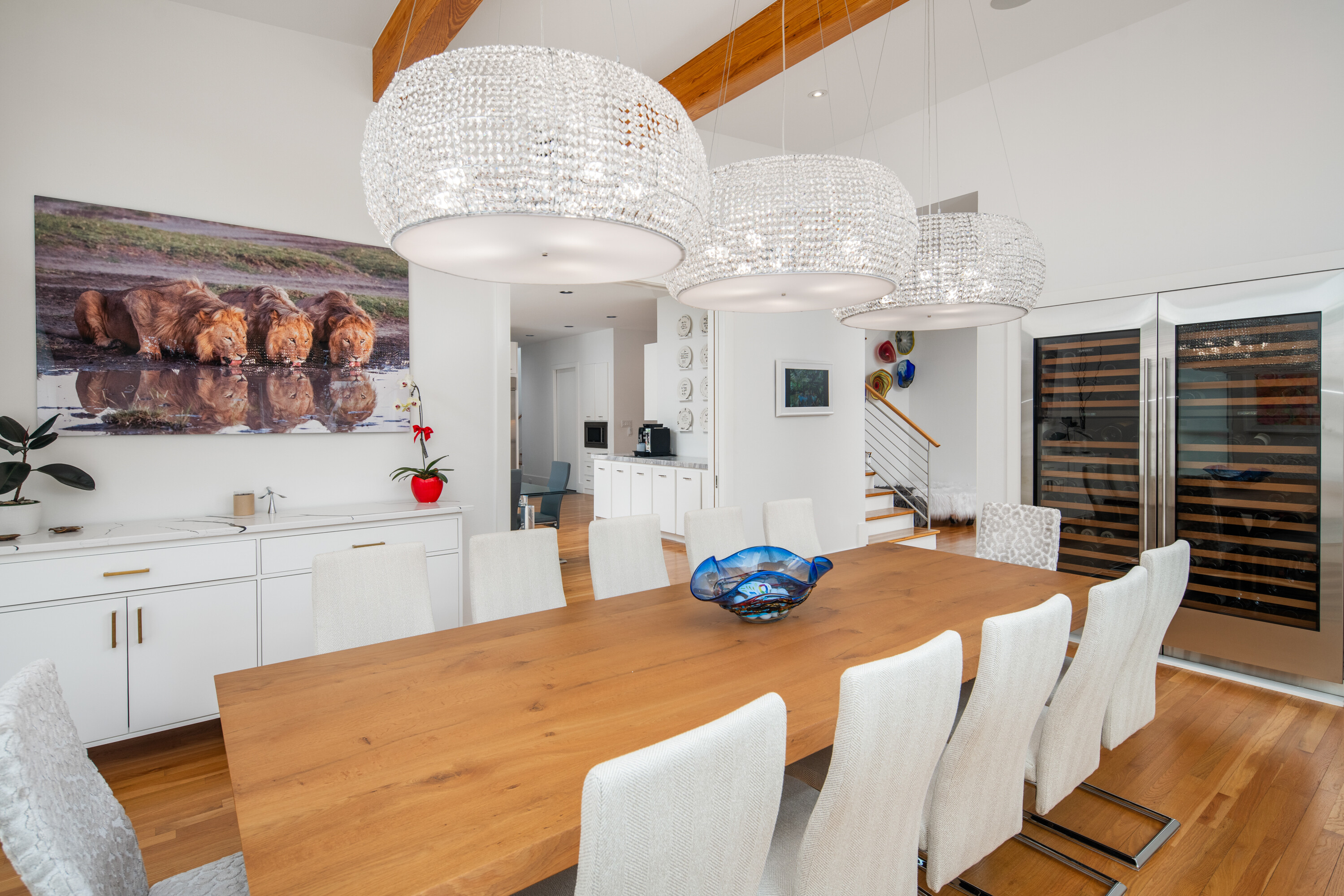  Modern, Distinctive, and Thoughtfully Designed in Melshire Estates - 物件實景