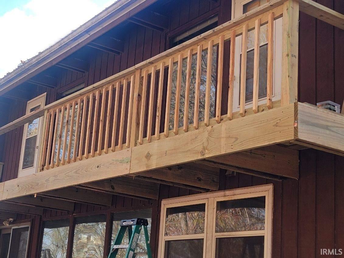 Roanoke, Indiana, 46783, United States, 4 Bedrooms Bedrooms, ,3 BathroomsBathrooms,Residential,For Sale,2005633