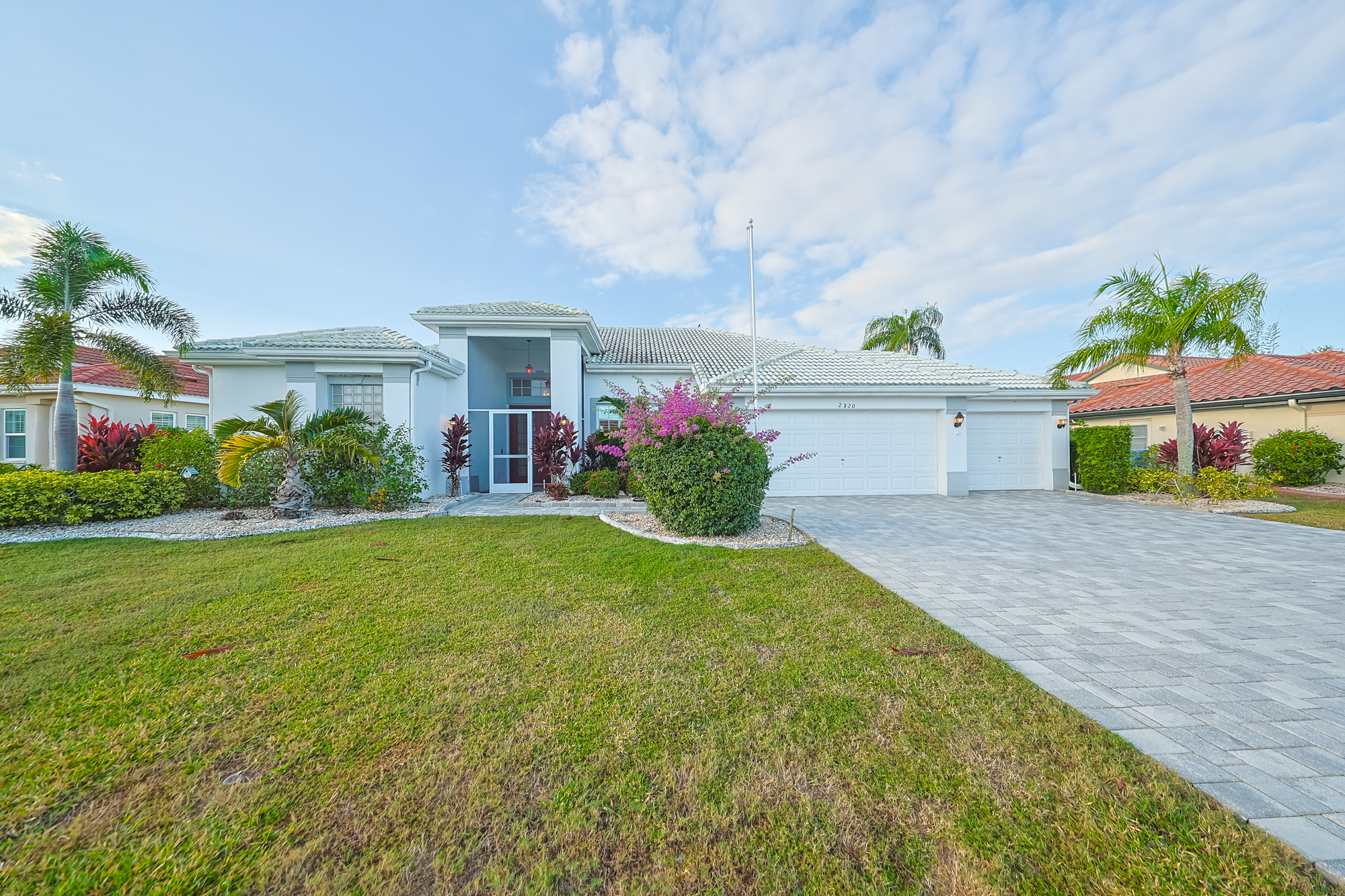 Sun City Center, Florida, 33573, United States, 3 Bedrooms Bedrooms, ,3 BathroomsBathrooms,Residential,For Sale,1985673