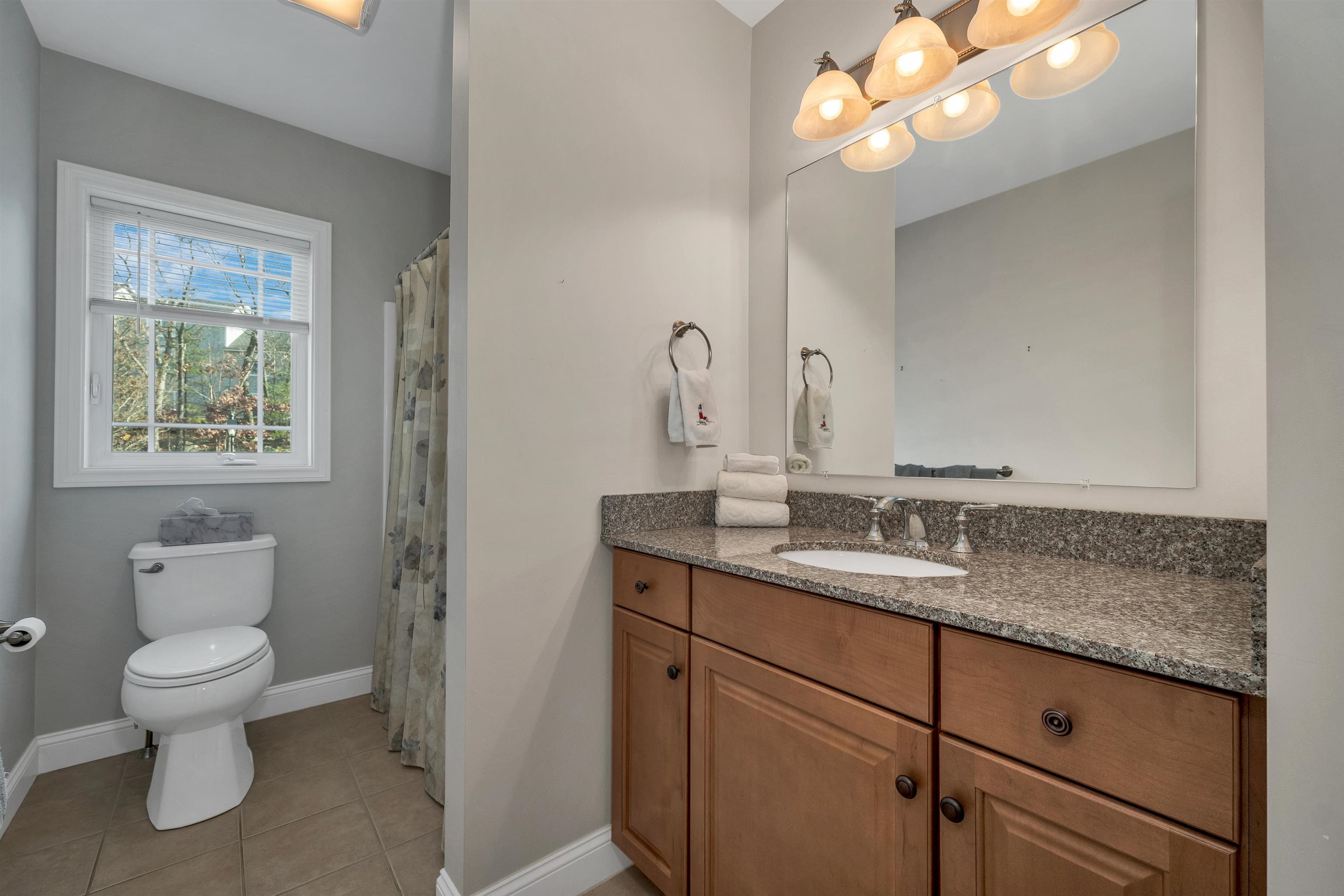 Windham, New Hampshire, 03087, United States, 2 Bedrooms Bedrooms, ,1 BathroomBathrooms,Residential,For Sale,2001835