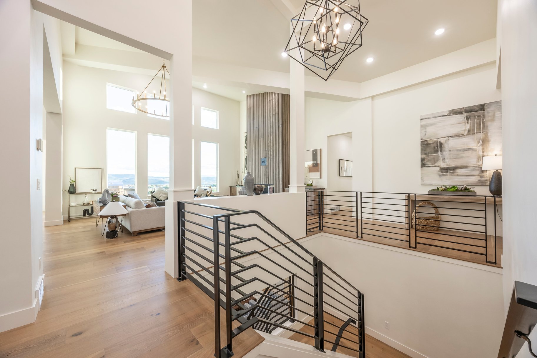  New Build Mountain Modern Home with Expansive Views - 物件實景