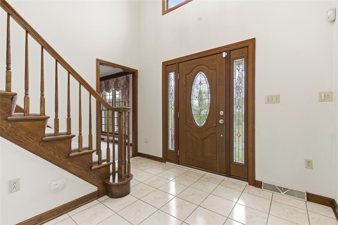 Robinson Twp, Pennsylvania, 15136, United States, 4 Bedrooms Bedrooms, ,4 BathroomsBathrooms,Residential,For Sale,1992157