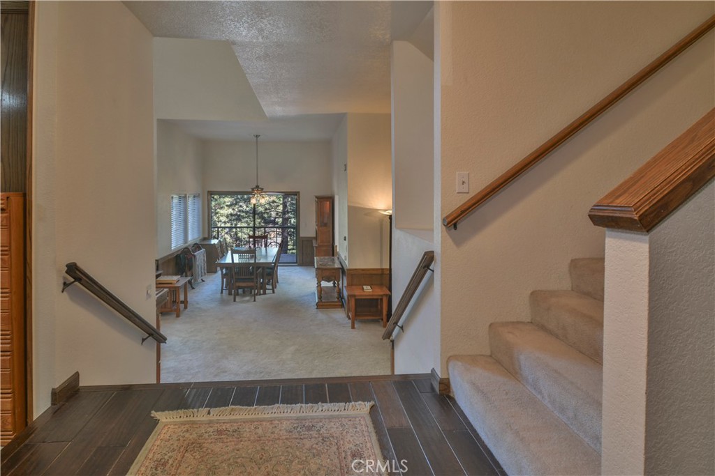 Lake Arrowhead, California, 92352, United States, 3 Bedrooms Bedrooms, ,3 BathroomsBathrooms,Residential,For Sale,1998895