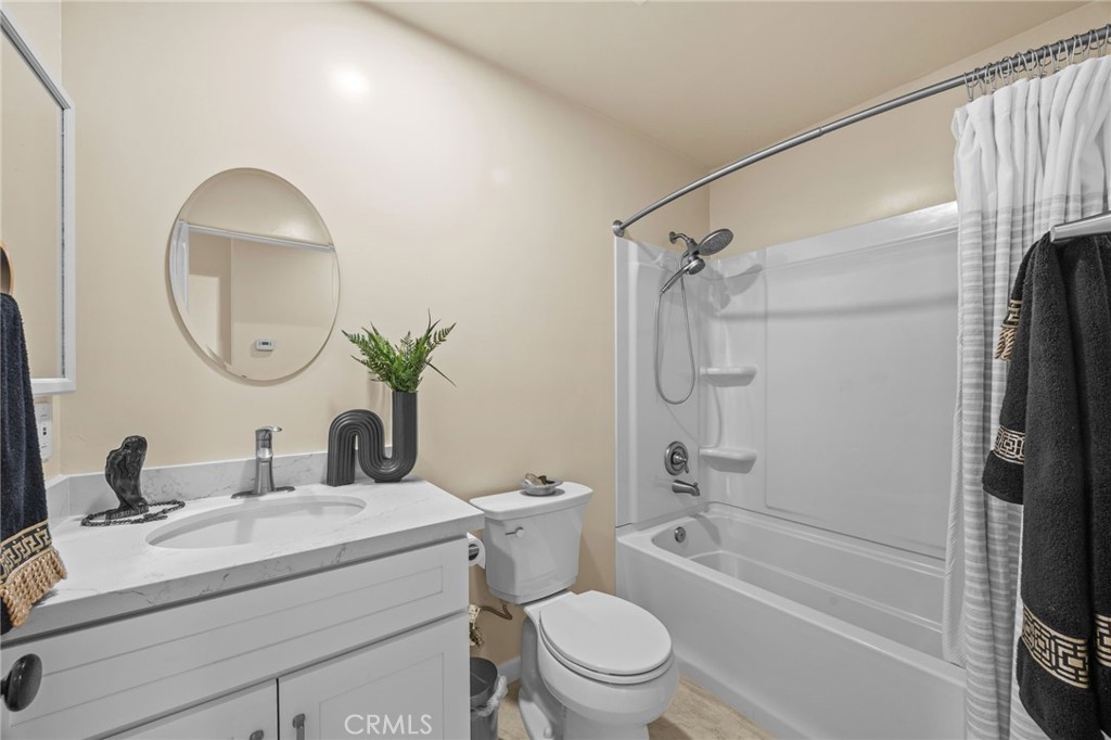 La Quinta, California, 92253, United States, 3 Bedrooms Bedrooms, ,3 BathroomsBathrooms,Residential,For Sale,2026892