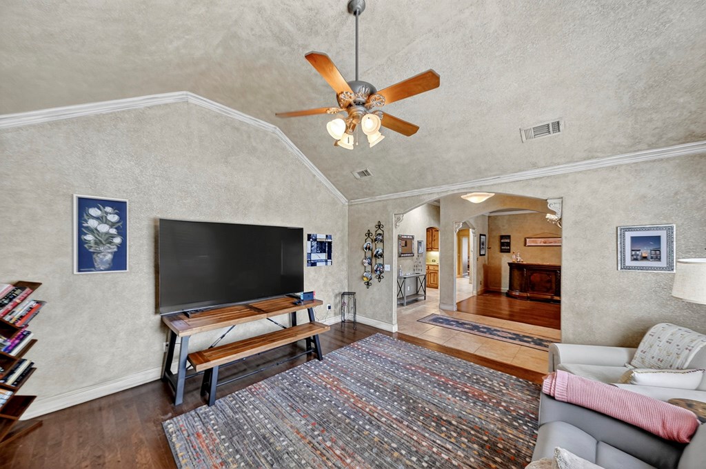 Midland, Texas, 79707, United States, 4 Bedrooms Bedrooms, ,3 BathroomsBathrooms,Residential,For Sale,1983085