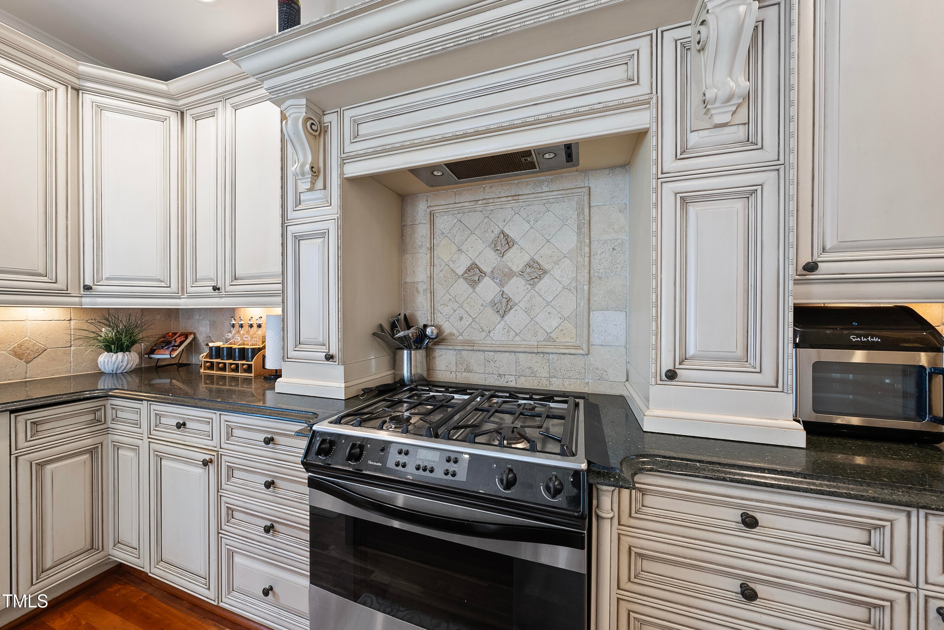 Wake Forest, North Carolina, 27587, United States, 5 Bedrooms Bedrooms, ,4 BathroomsBathrooms,Residential,For Sale,1838008