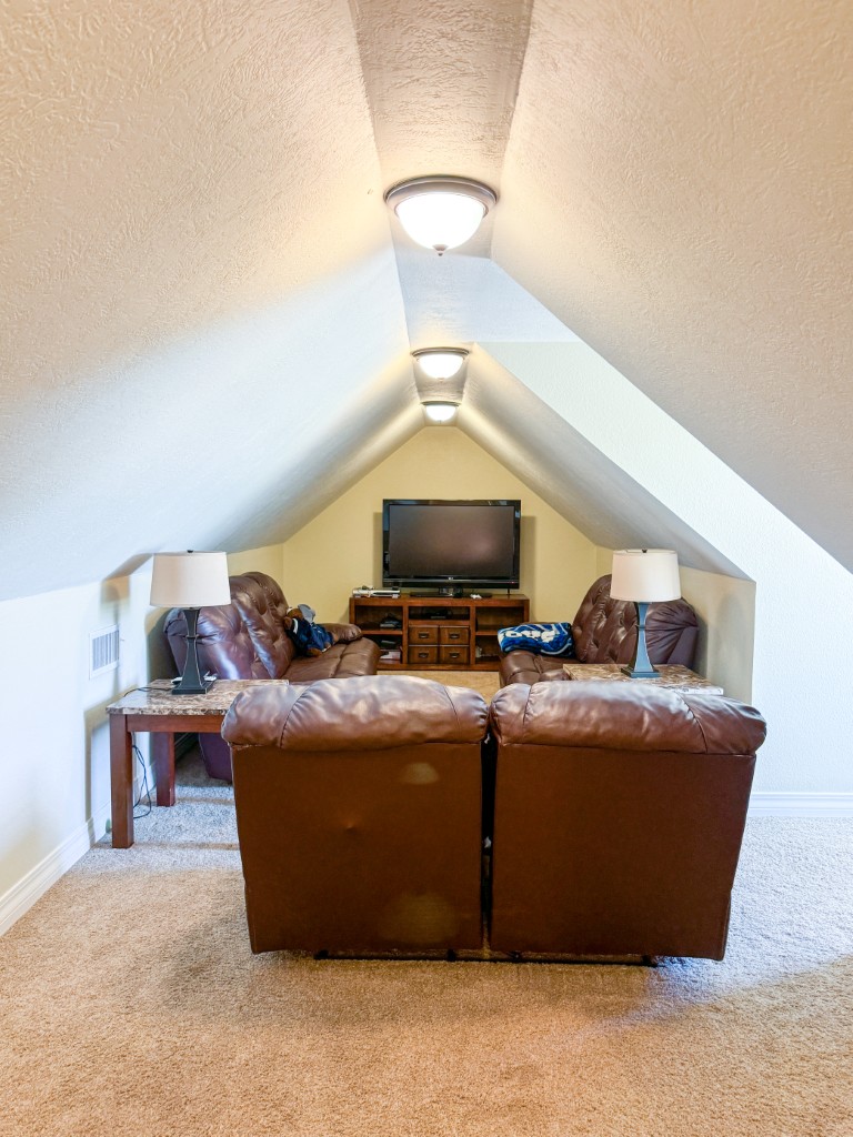 Bloomburg, Texas, 75556, United States, 4 Bedrooms Bedrooms, ,2 BathroomsBathrooms,Residential,For Sale,1789211