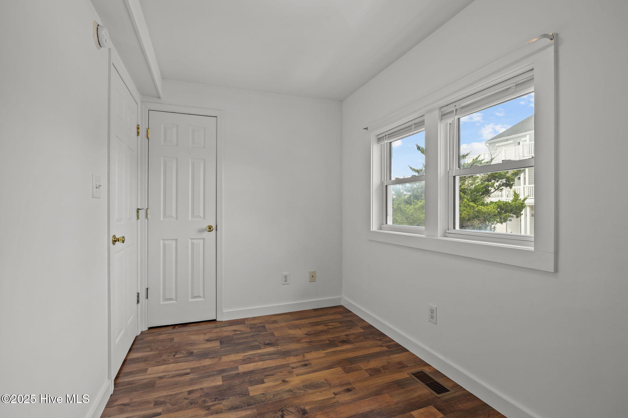 Atlantic Beach, North Carolina, 28512, United States, 4 Bedrooms Bedrooms, ,4 BathroomsBathrooms,Residential,For Sale,1977279