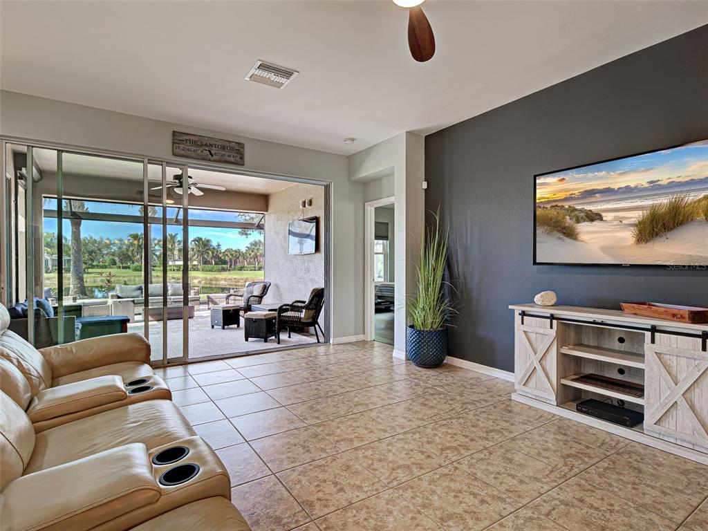 Venice, Florida, 34293, United States, 3 Bedrooms Bedrooms, ,2 BathroomsBathrooms,Residential,For Sale,1998250