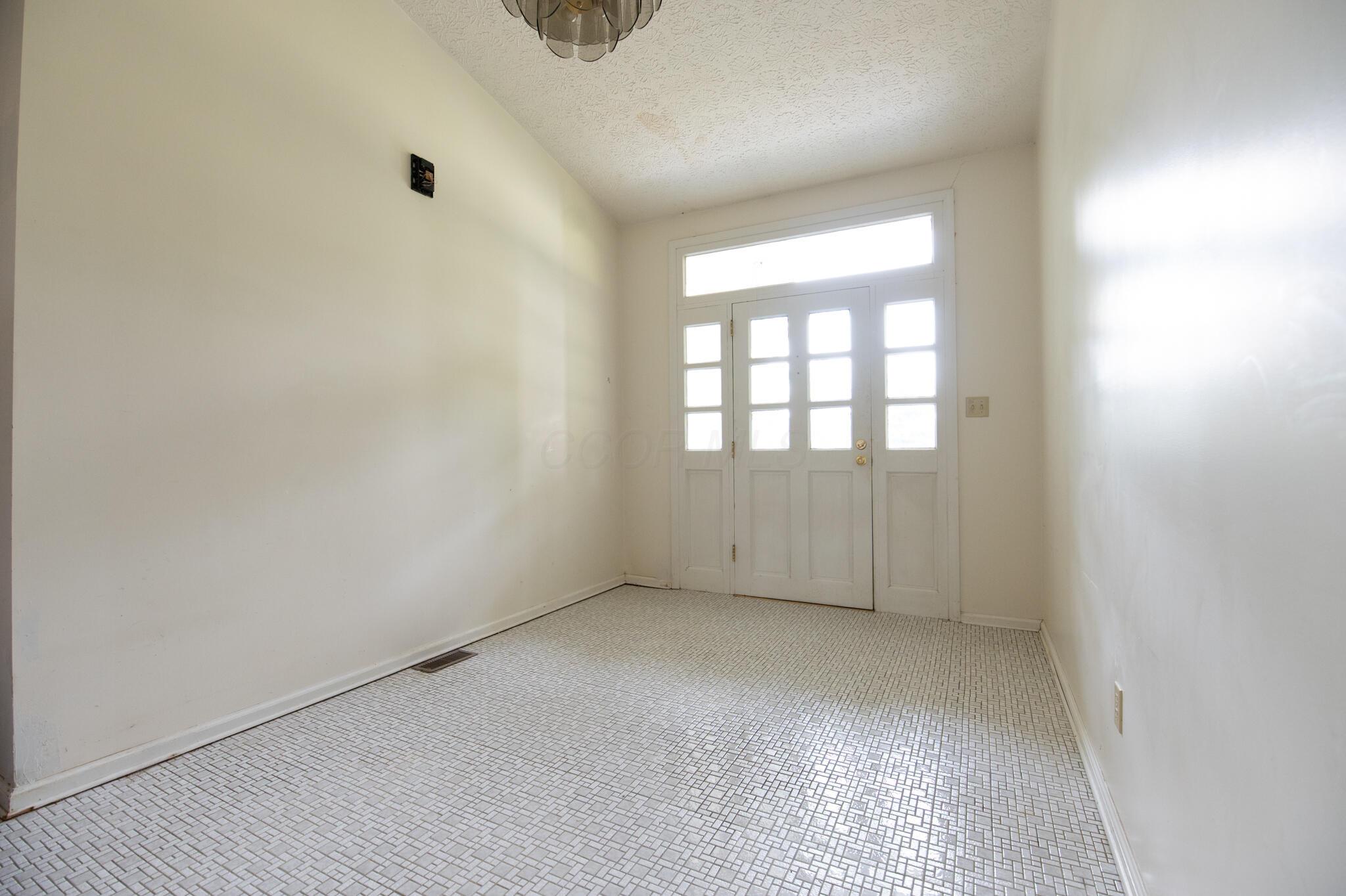 Baltimore, Ohio, 43105, United States, 4 Bedrooms Bedrooms, ,4 BathroomsBathrooms,Residential,For Sale,1901786