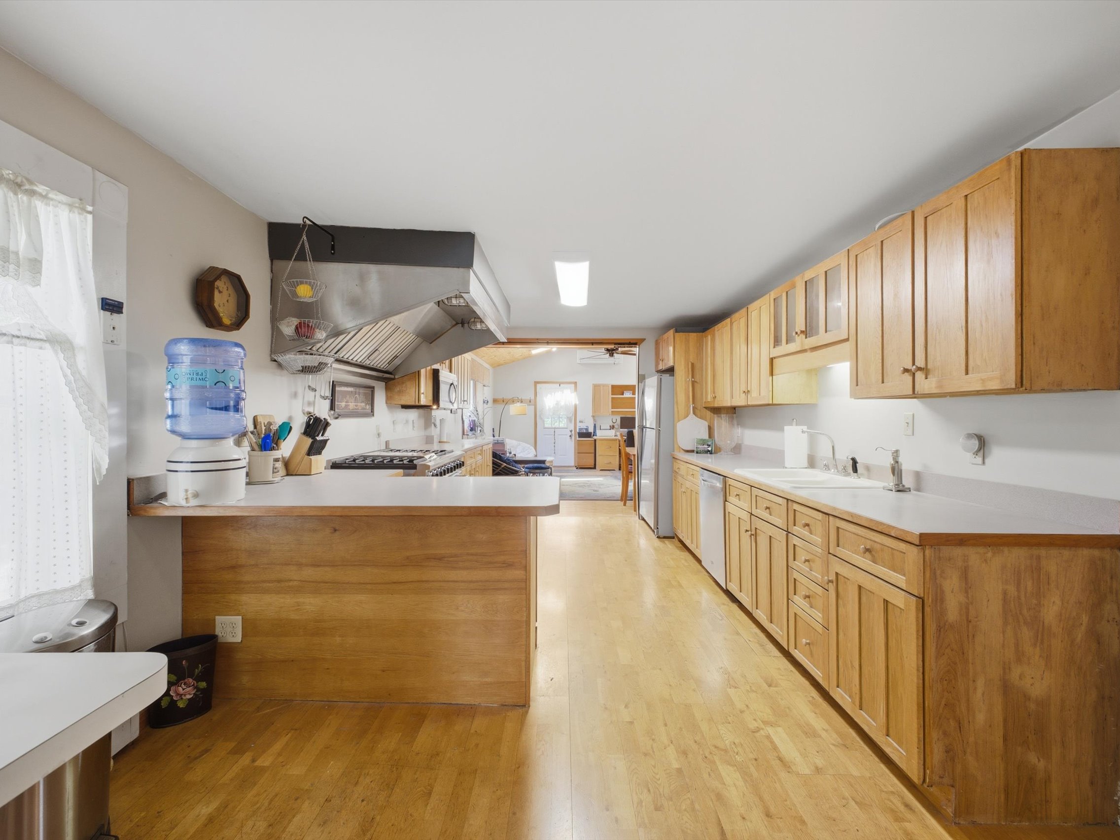  1525 U.s. 9, Schroon Lake, NY, 12870 - 物件實景