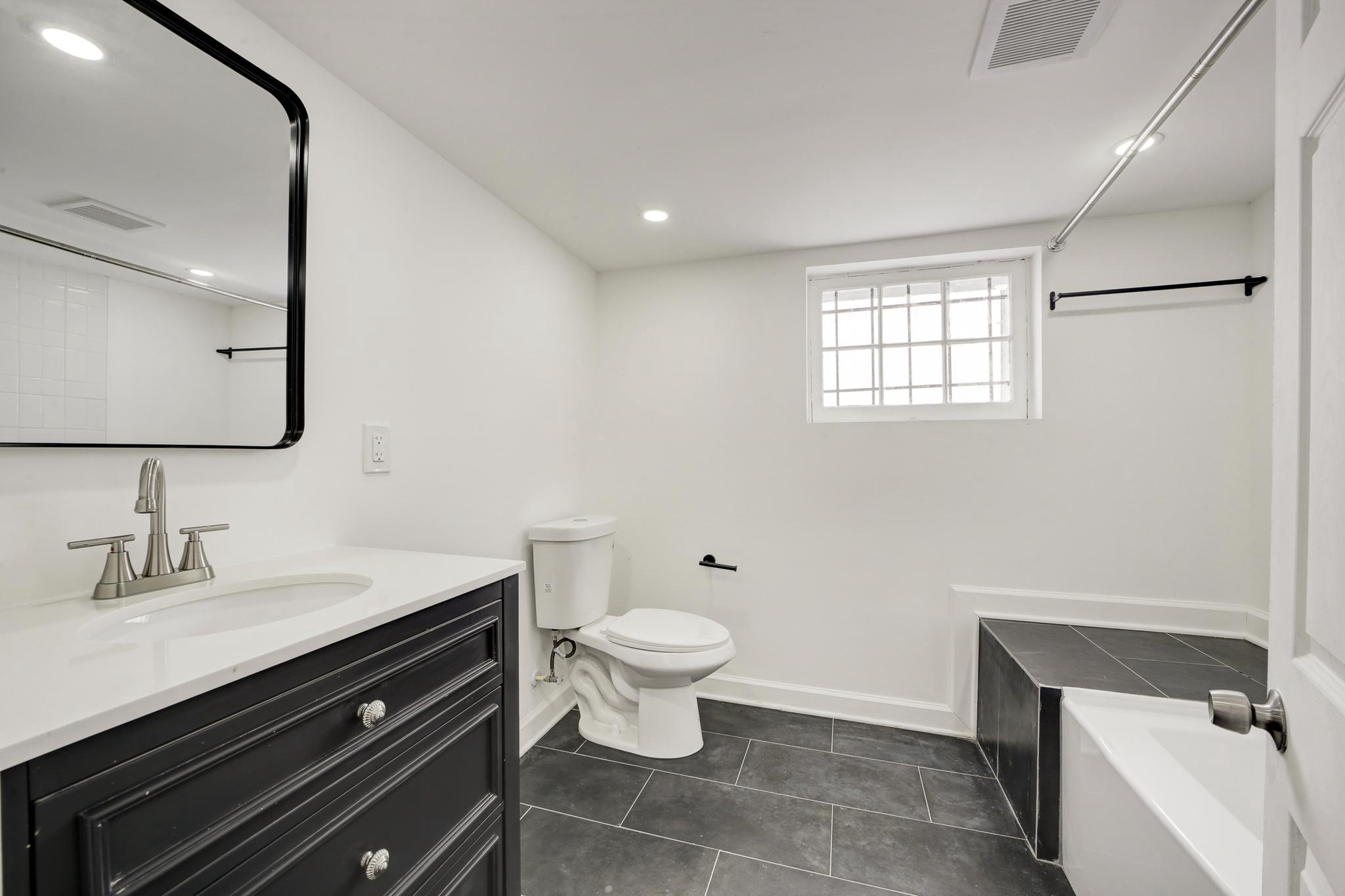  3214 5th Street SE, Washington, DC, 20032 - 物件實景