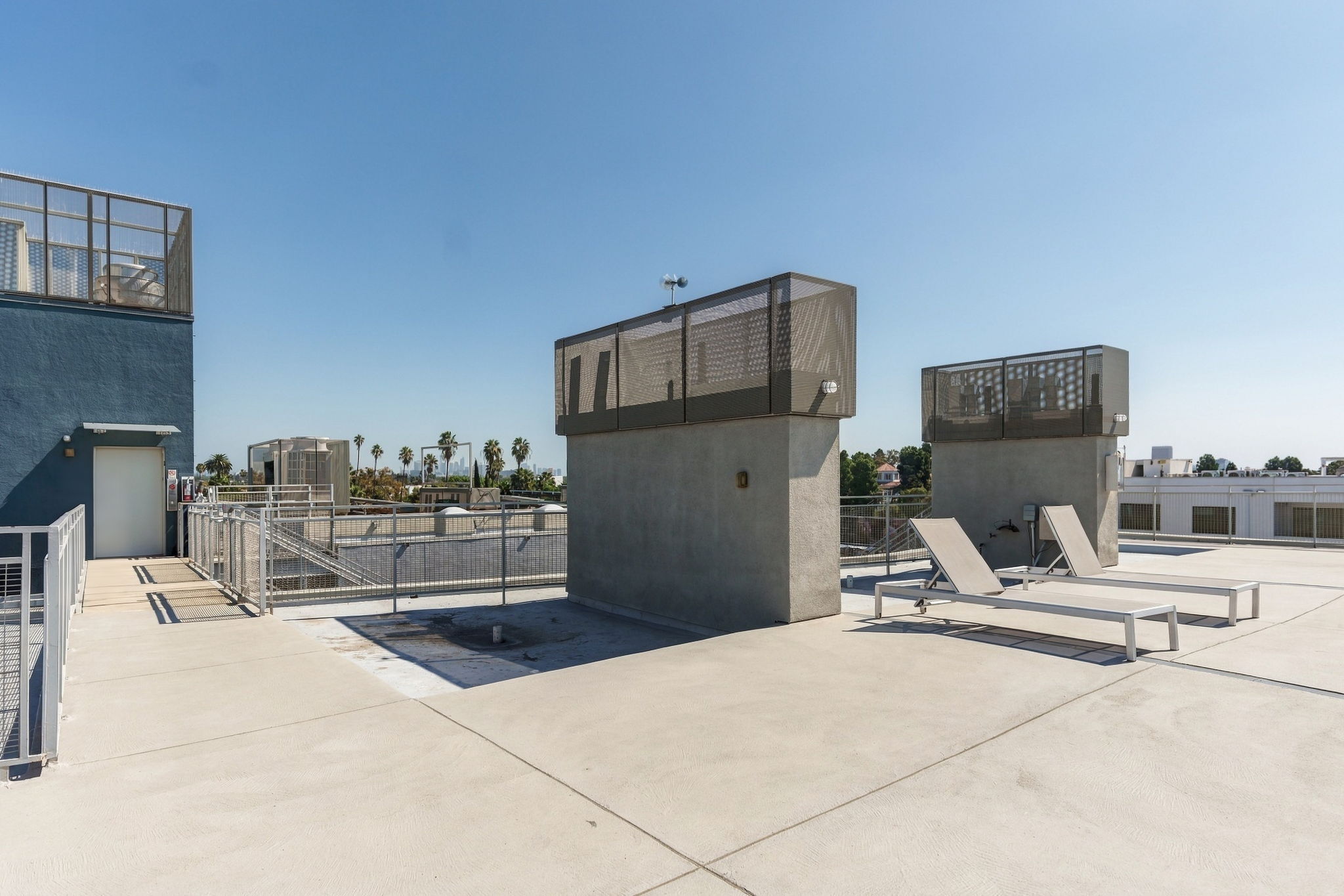  751 North Faifax Avenue - 物件實景