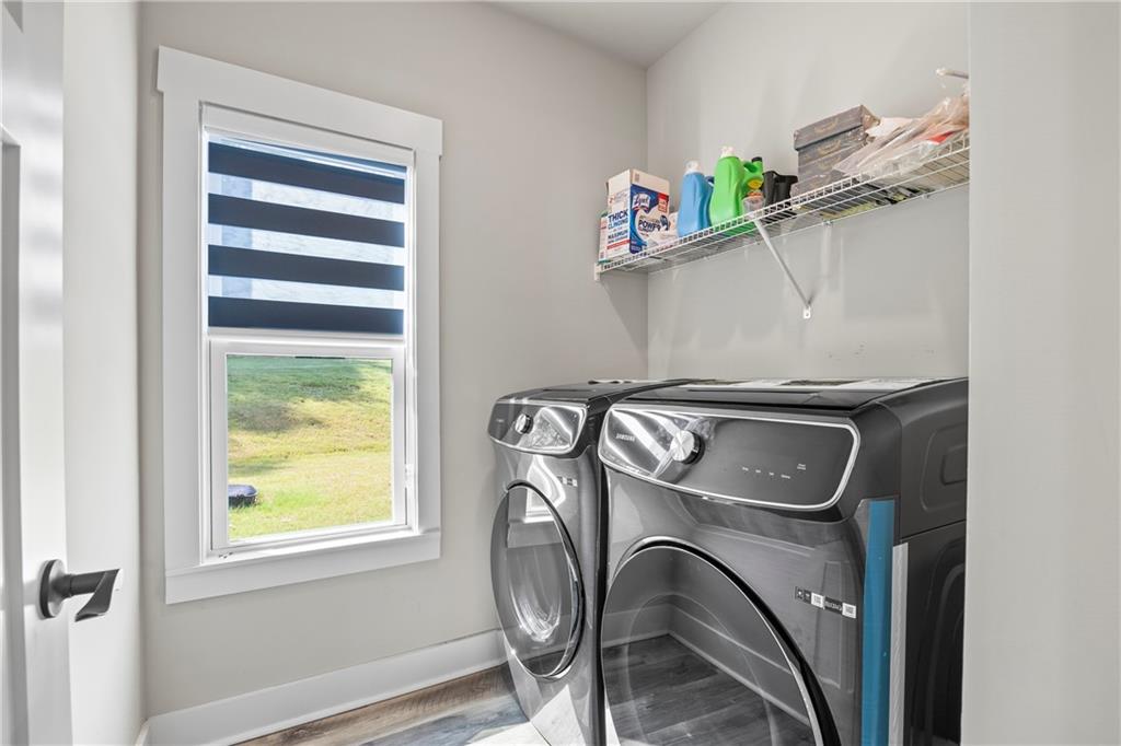 Cumming, Georgia, 30041, United States, 4 Bedrooms Bedrooms, ,5 BathroomsBathrooms,Residential,For Sale,1977263