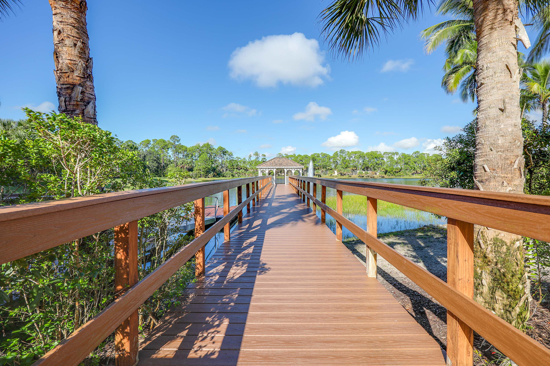  TARPON BAY - WINDWARD BAY - 物件實景