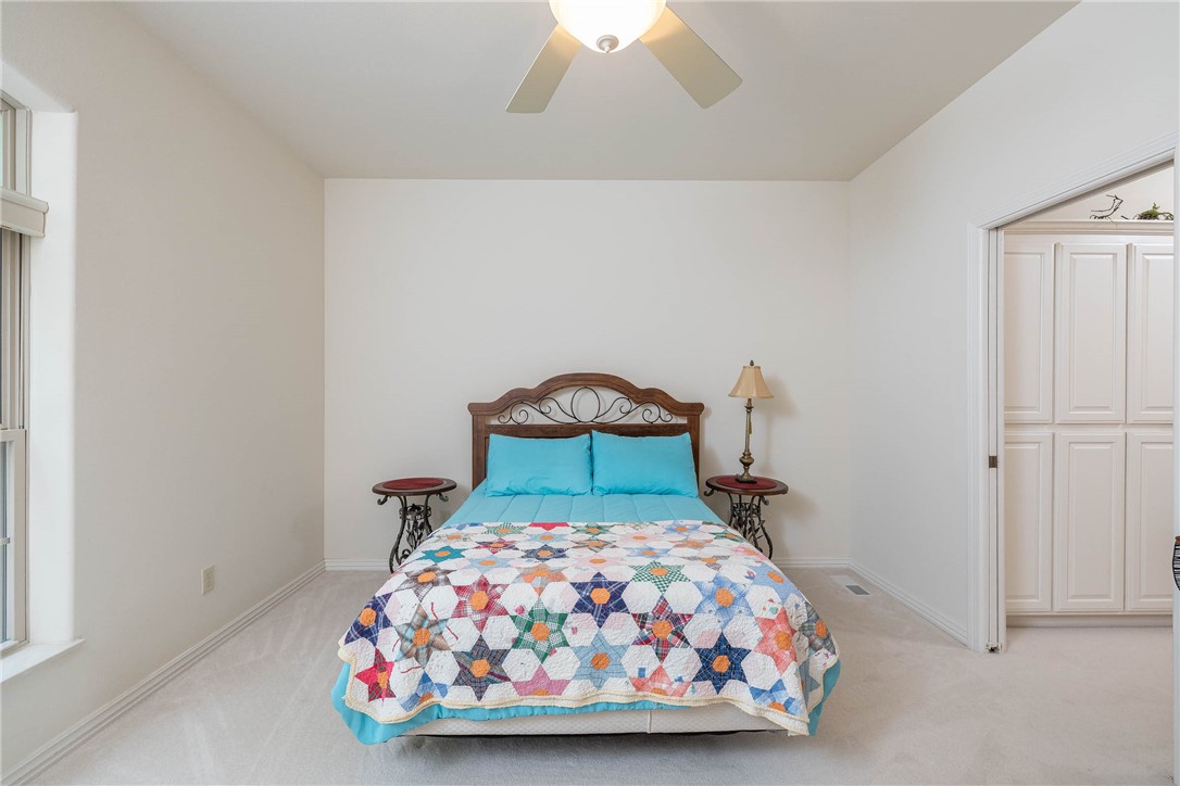 Bella Vista, Arkansas, 72715, United States, 3 Bedrooms Bedrooms, ,4 BathroomsBathrooms,Residential,For Sale,1941040