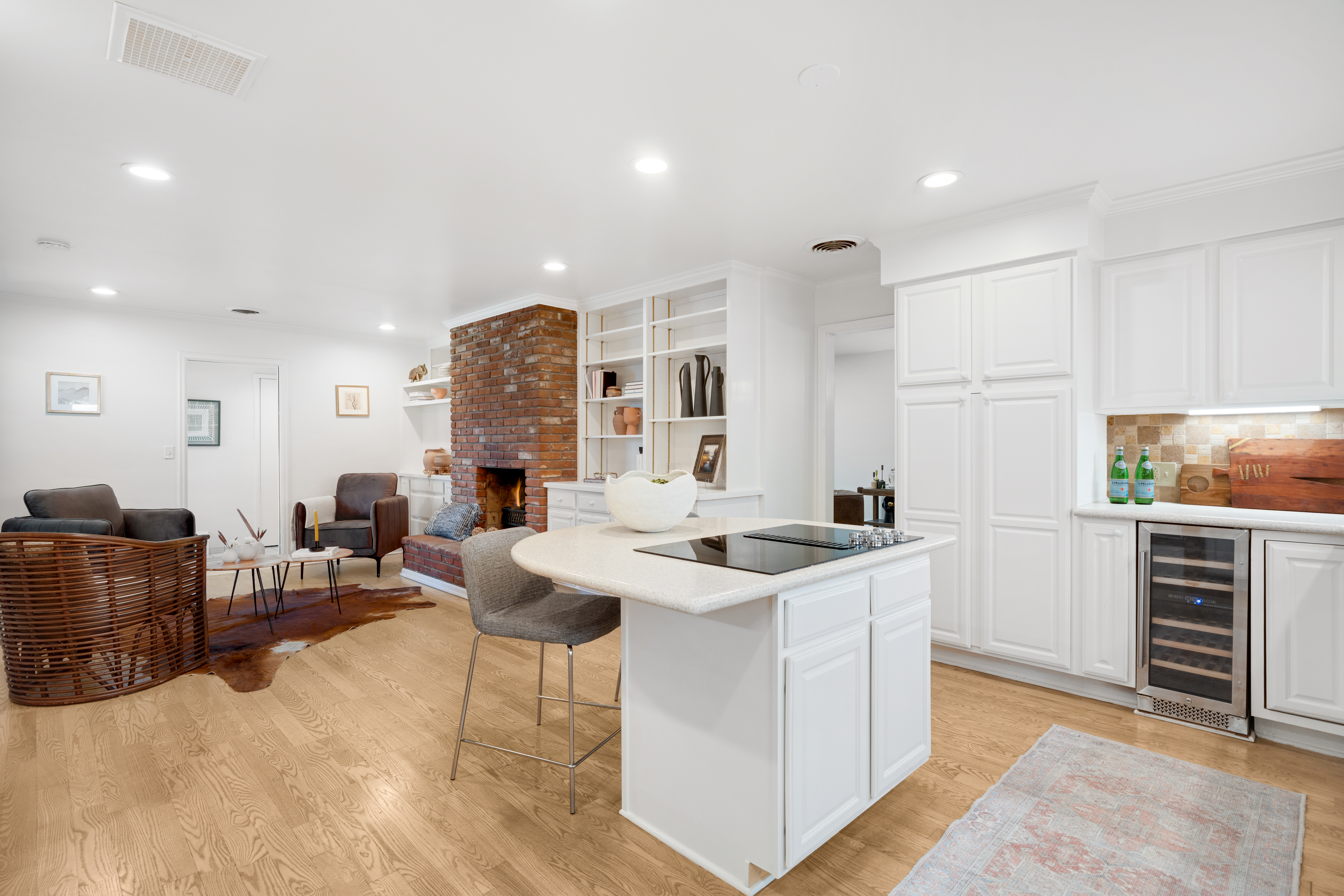  Spacious ranch-style home offers a functional floor plan - 物件實景